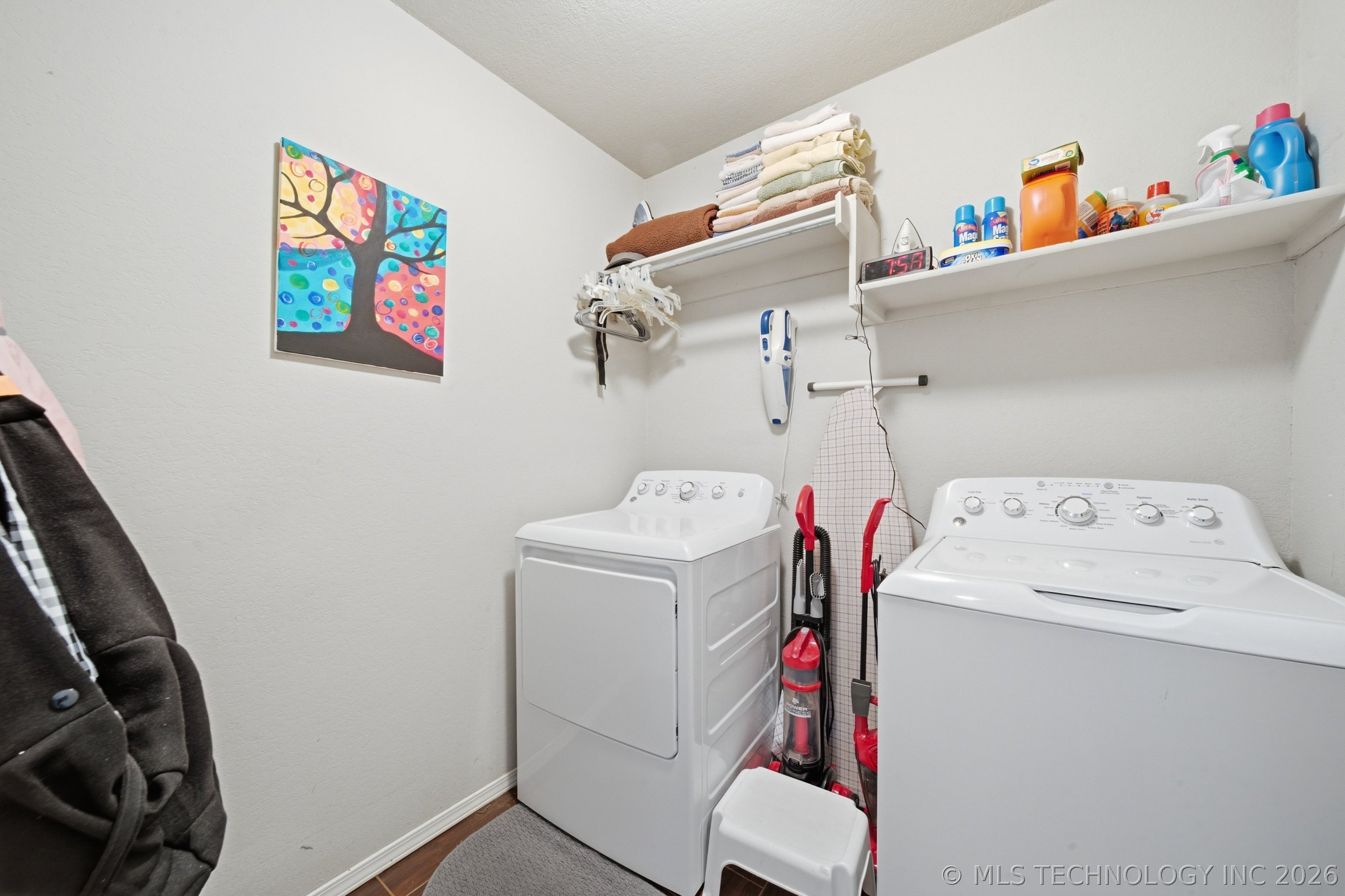 19405 E 48th Street S Property Photo 23