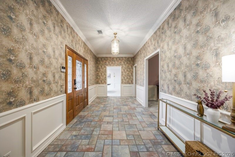 2617 Regency Road Property Photo 5