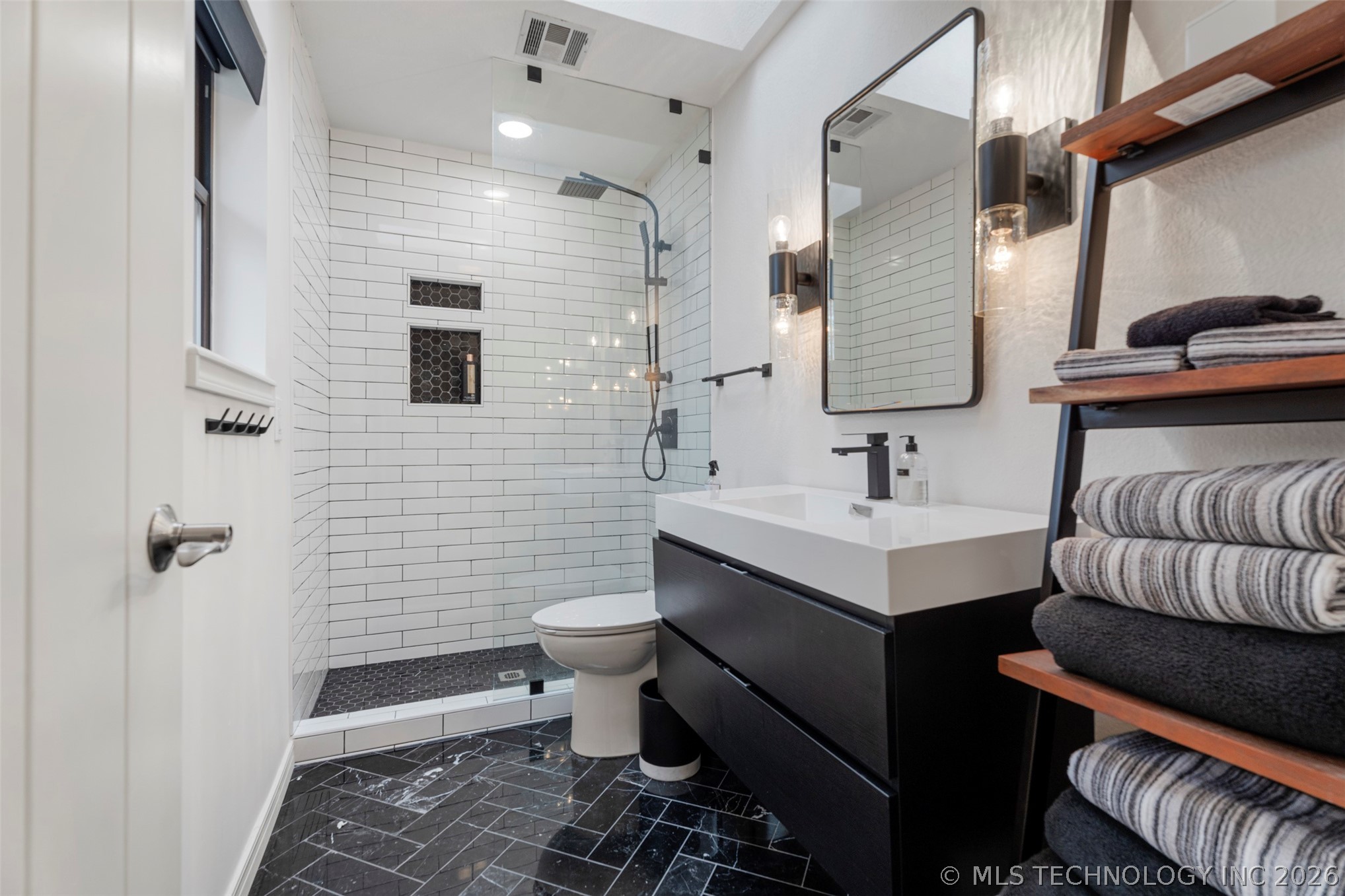 33601 Dogwood Cliffs 9 Property Photo 42