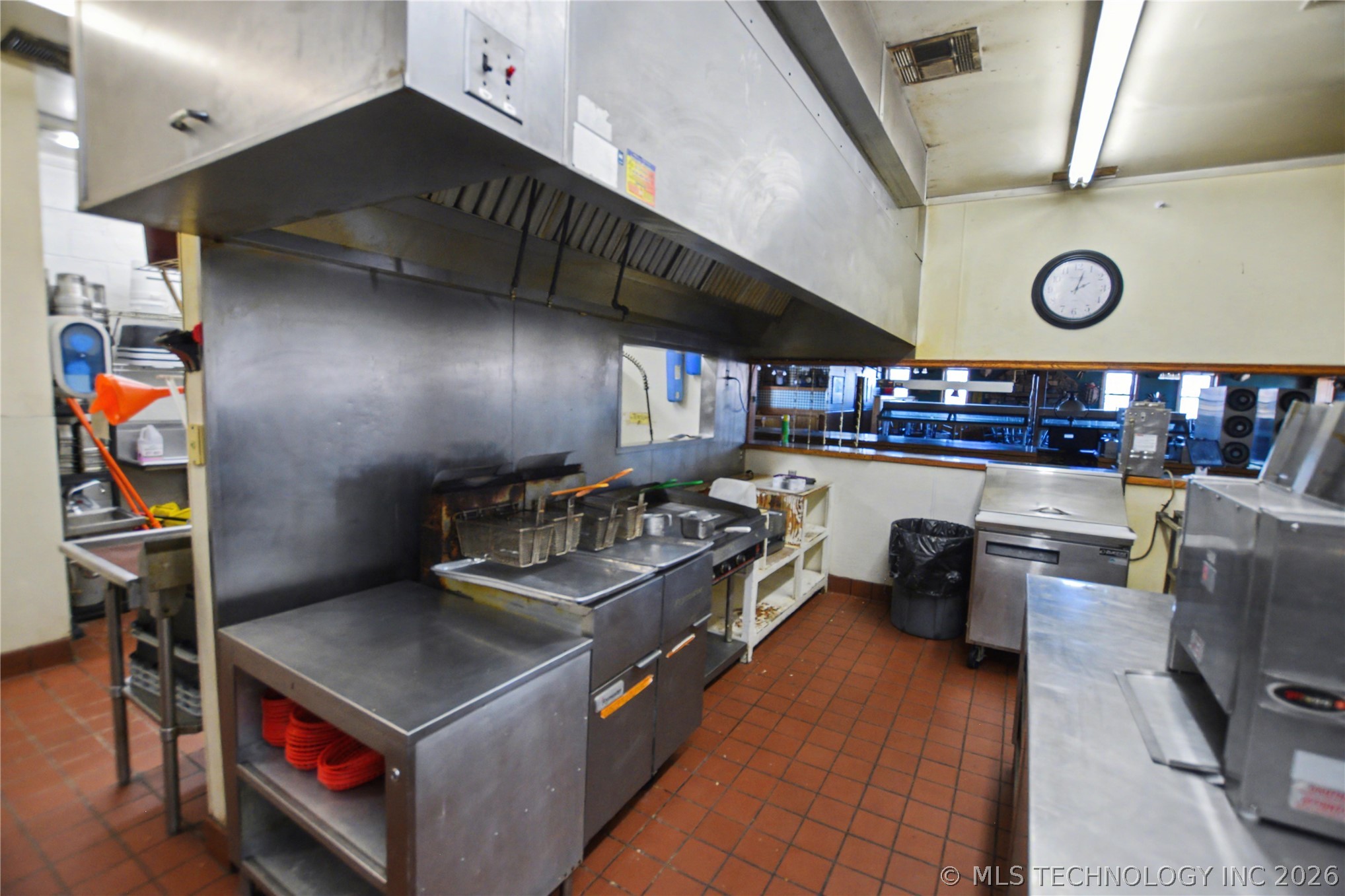 1403 S Park Hill Road Property Photo 25