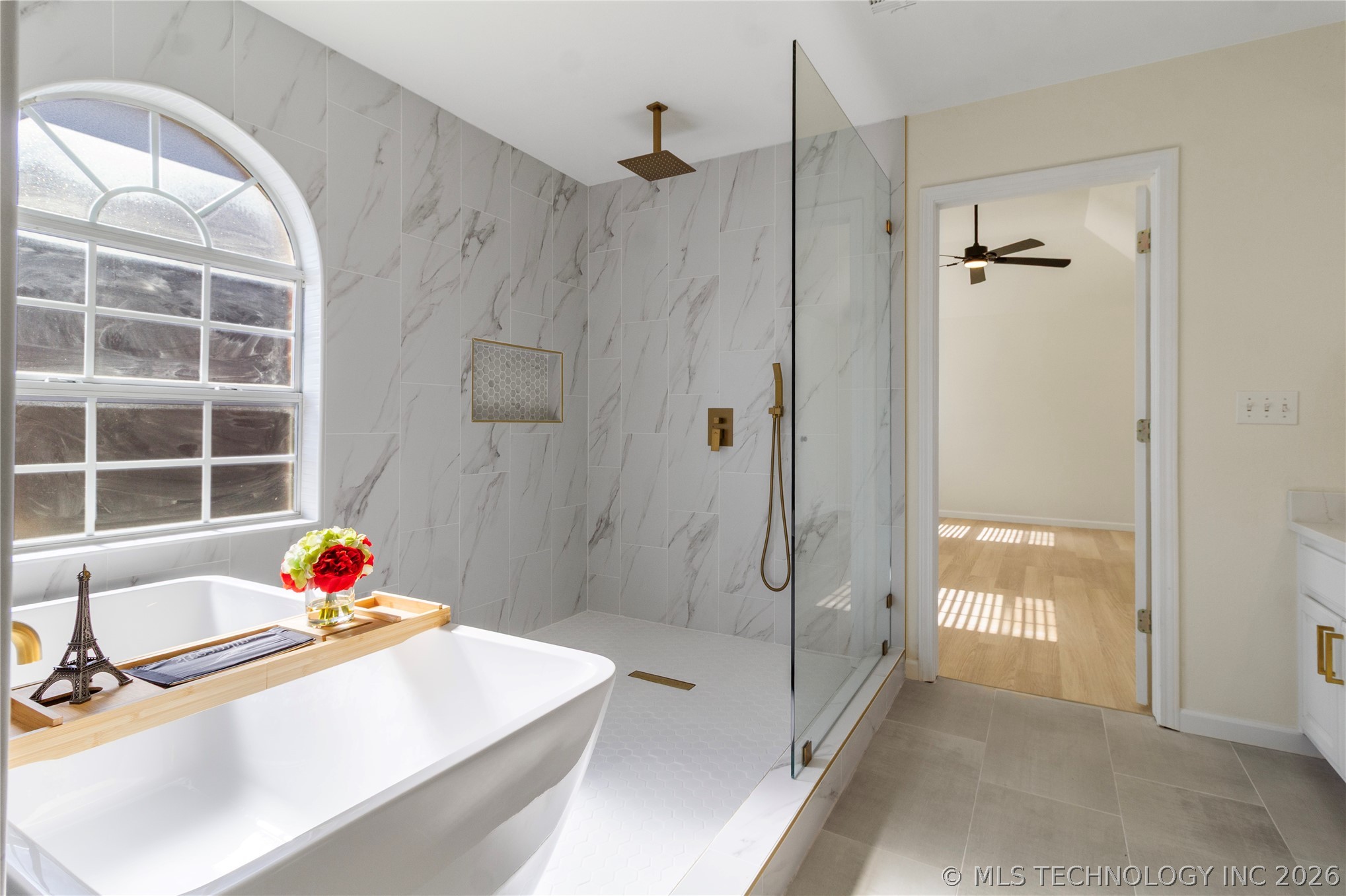 9909 N 118th East Avenue Property Photo 15