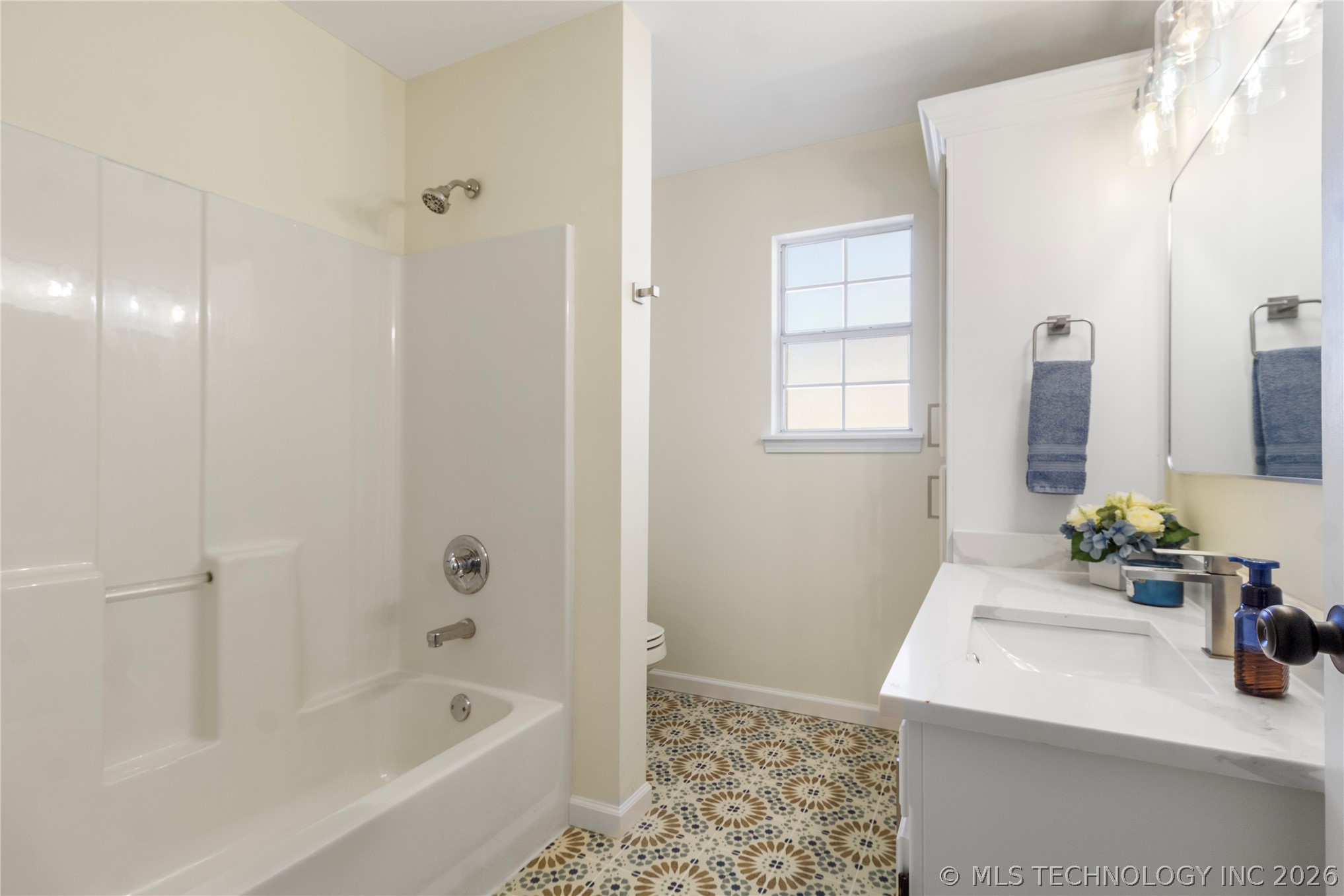 9909 N 118th East Avenue Property Photo 18