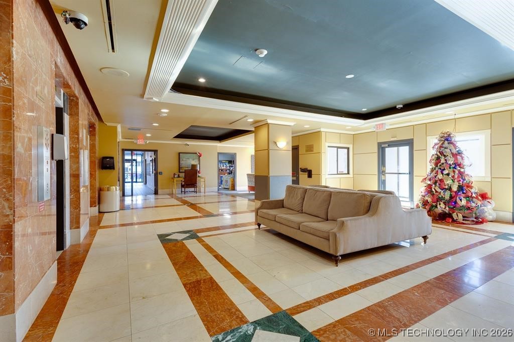 450 W 7th Street 1403 Property Photo 1