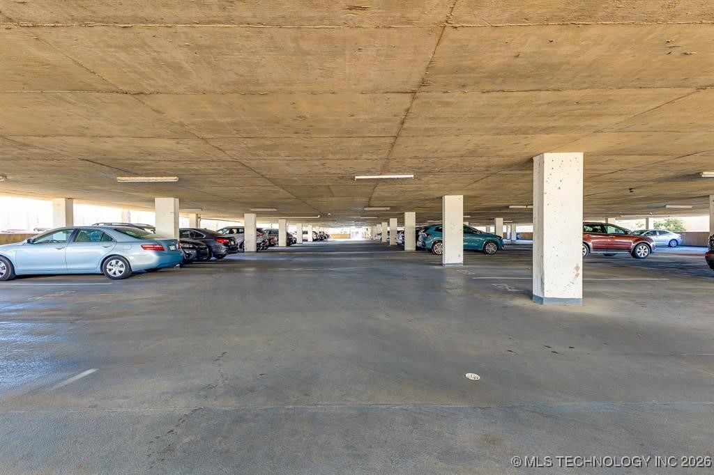 450 W 7th Street 1403 Property Photo 29