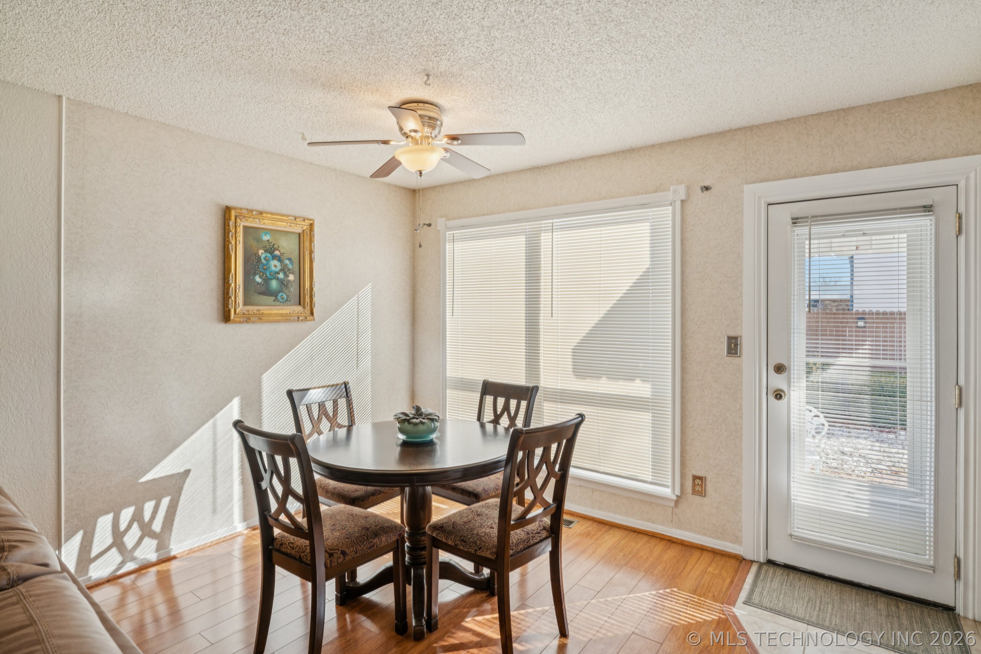 549 N Elm Street H Property Photo 4