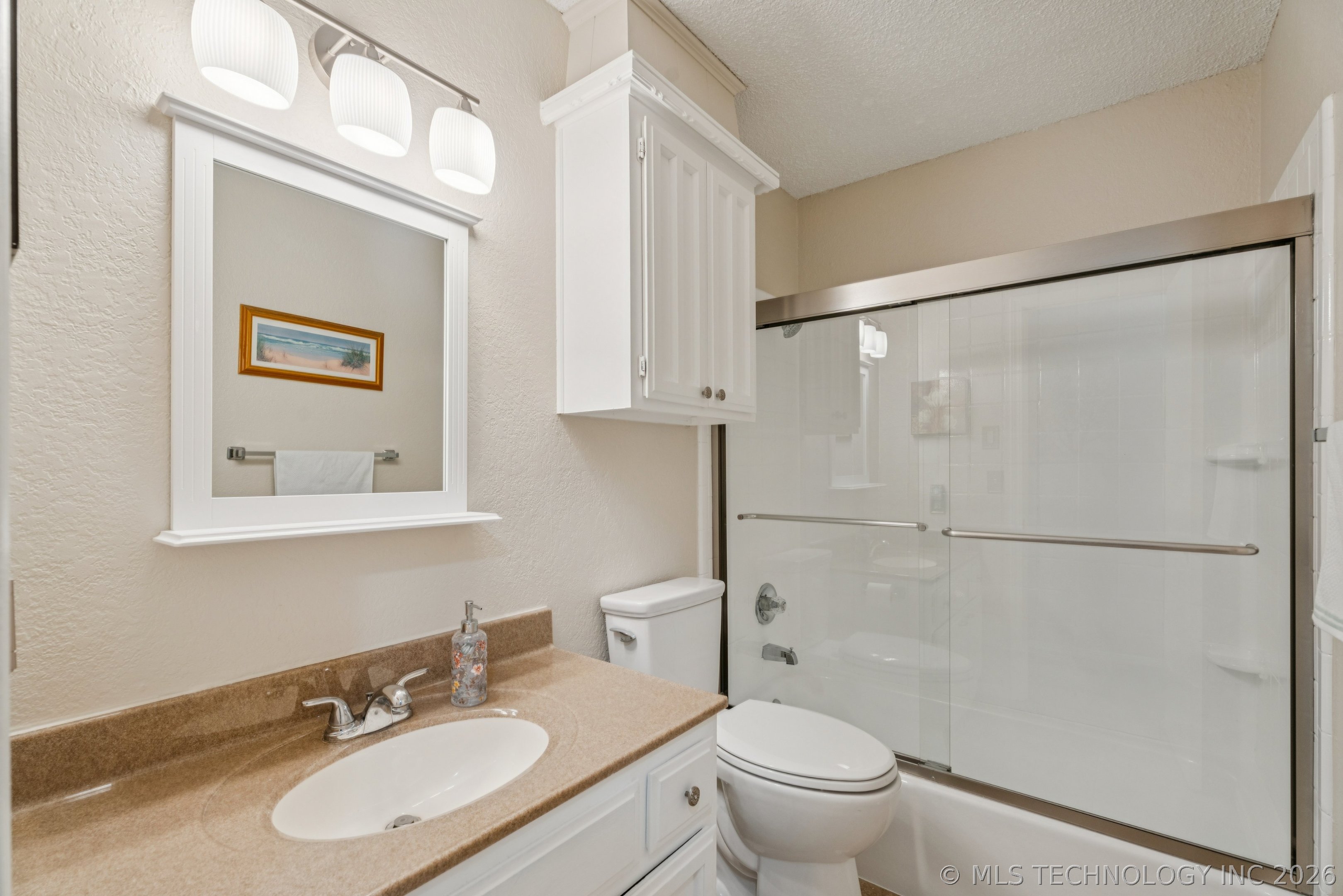 549 N Elm Street H Property Photo 12