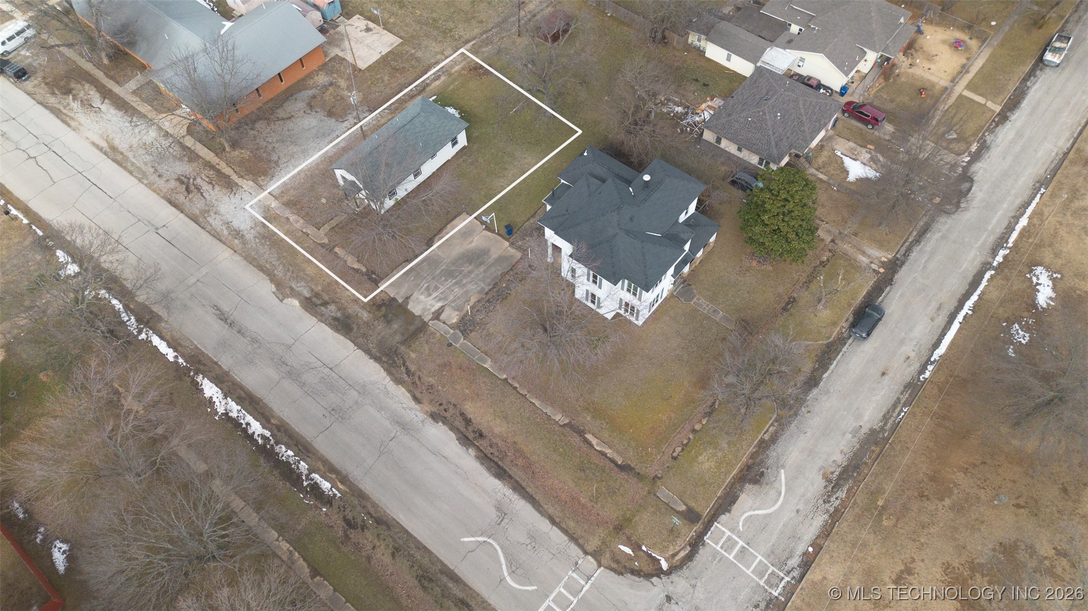 404 W Sequoyah Avenue Property Photo 21