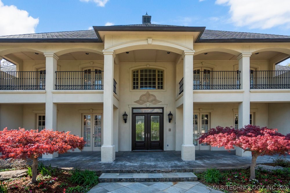 6308 E 105th Street Property Photo 2