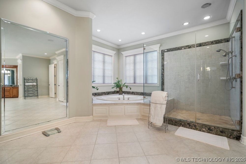 6308 E 105th Street Property Photo 45