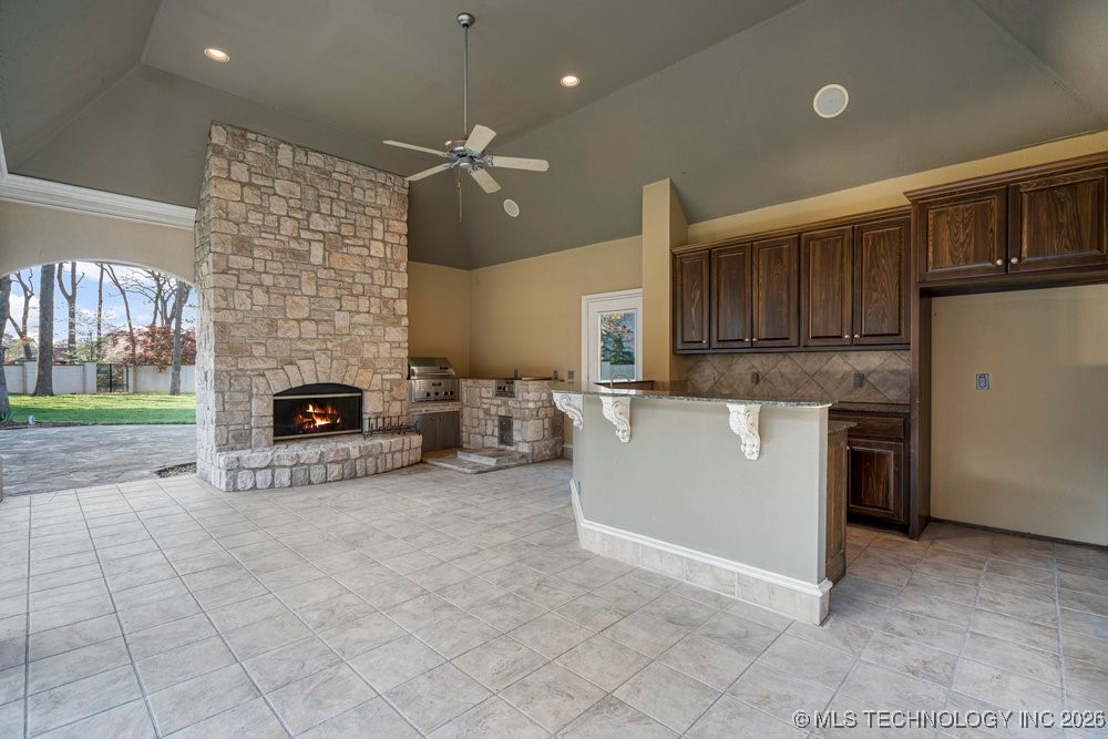 6308 E 105th Street Property Photo 90