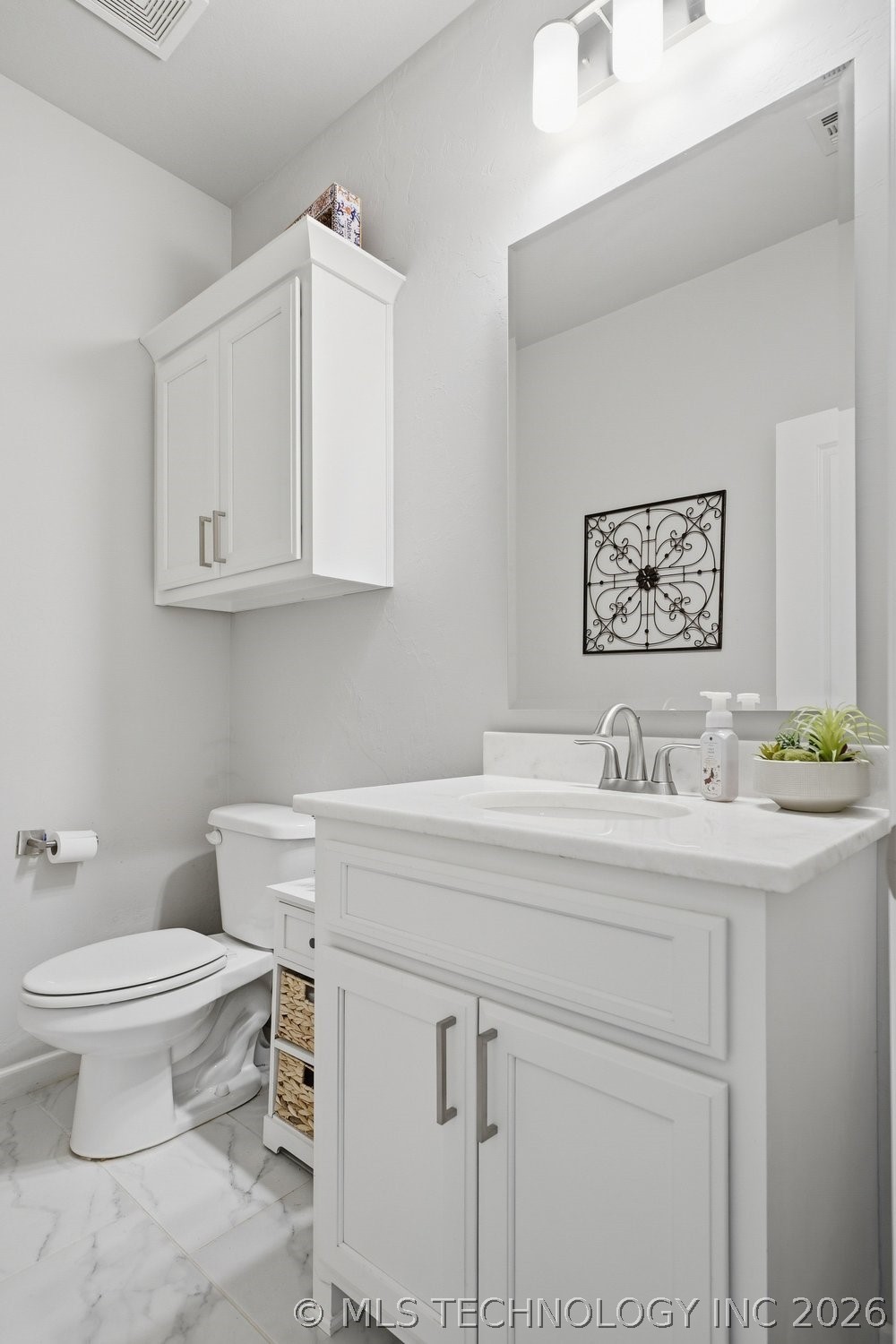 16716 E 42nd Place S Property Photo 26