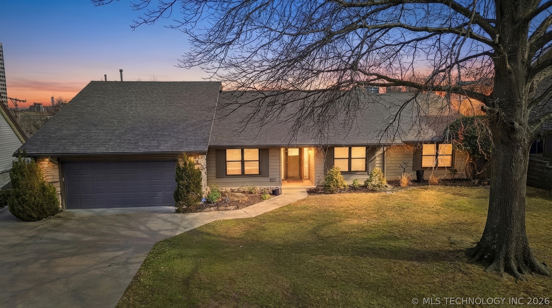 6317 S Sandusky Avenue Property Photo 1