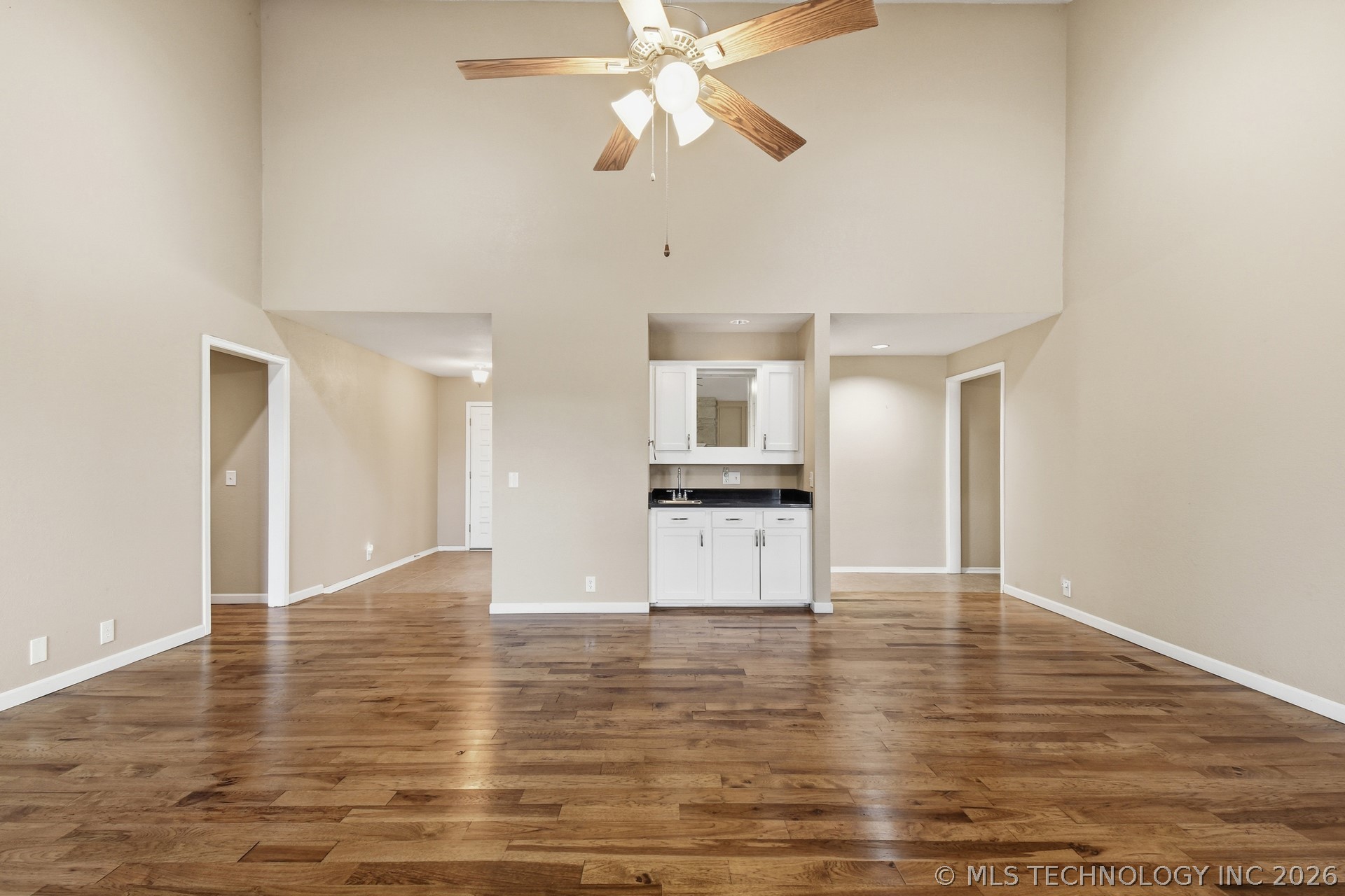 6317 S Sandusky Avenue Property Photo 9