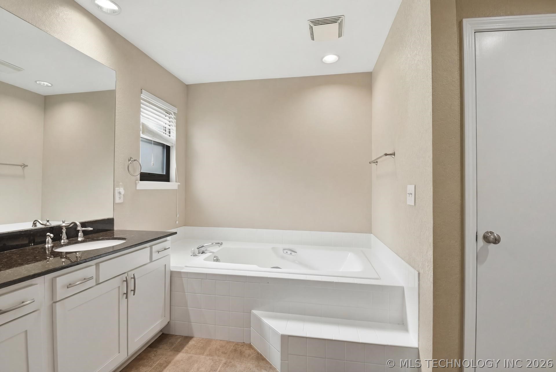 6317 S Sandusky Avenue Property Photo 21