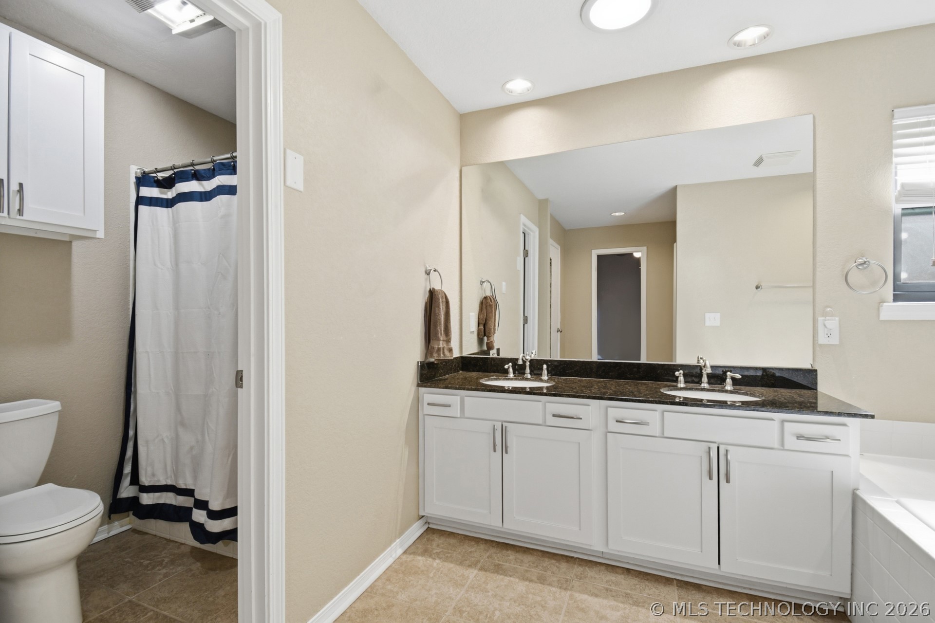 6317 S Sandusky Avenue Property Photo 22