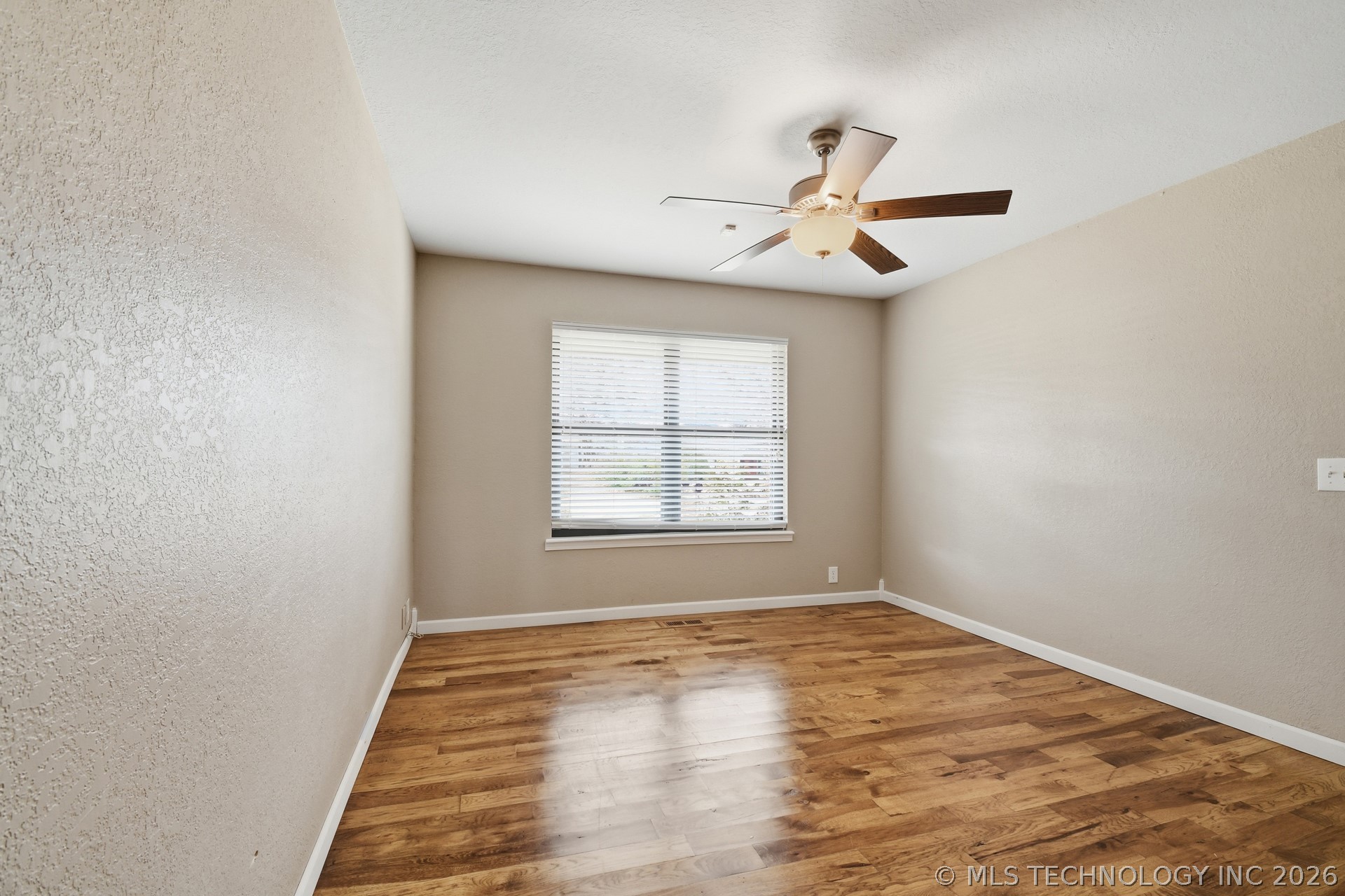 6317 S Sandusky Avenue Property Photo 27