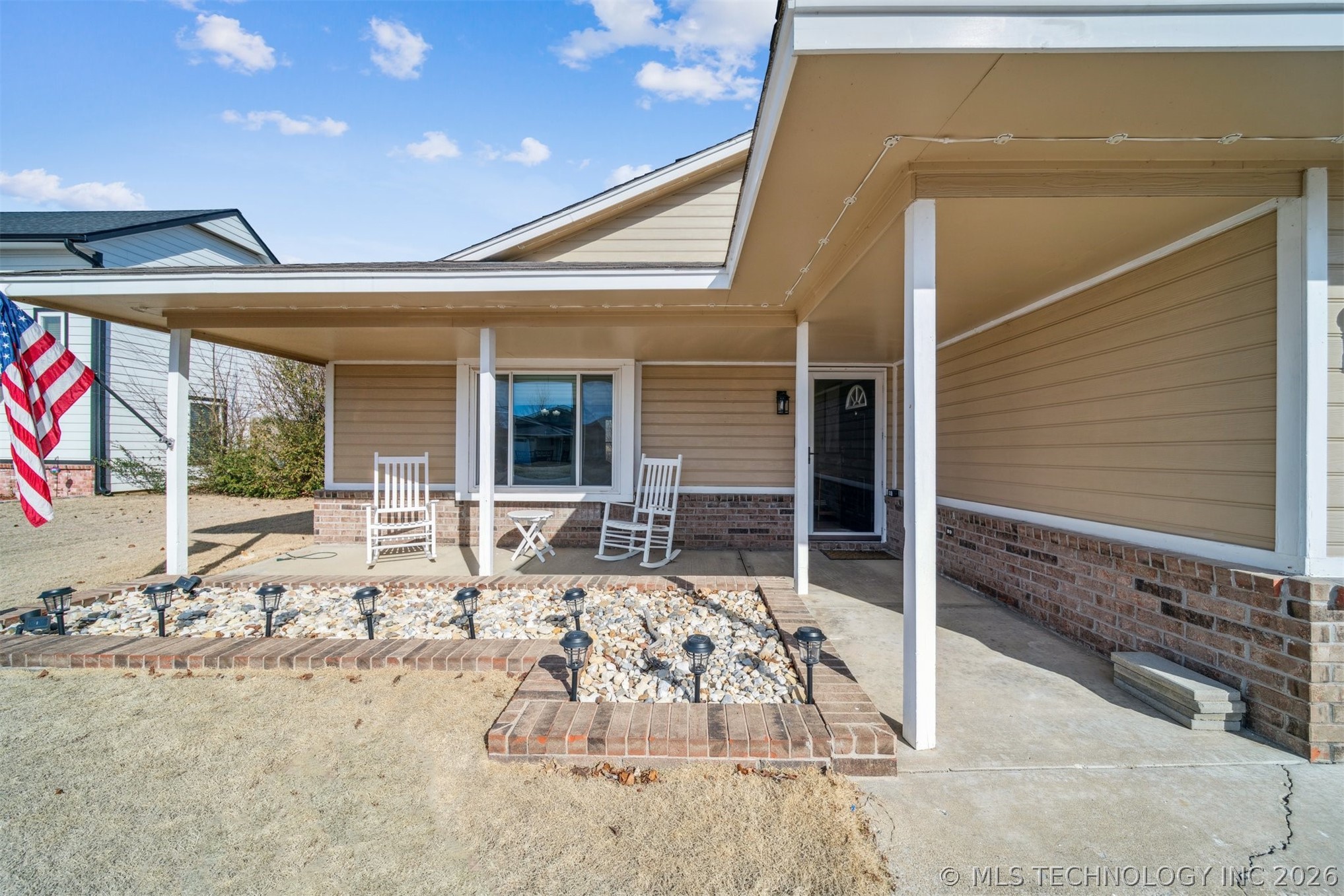 9415 E Sprucewood Drive Property Photo 2