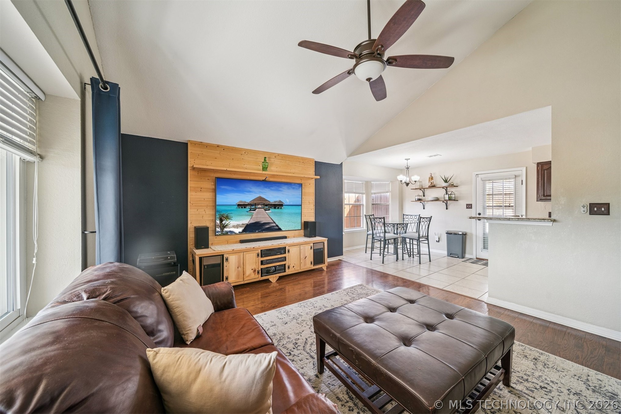 9415 E Sprucewood Drive Property Photo 8