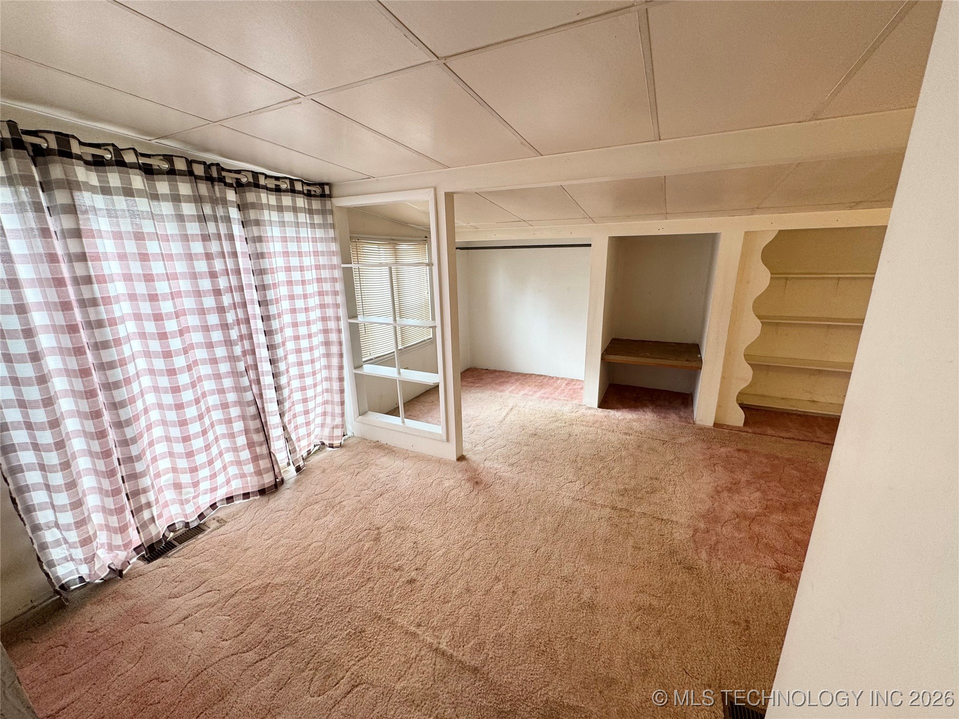 5674 Lewis Avenue Property Photo 24