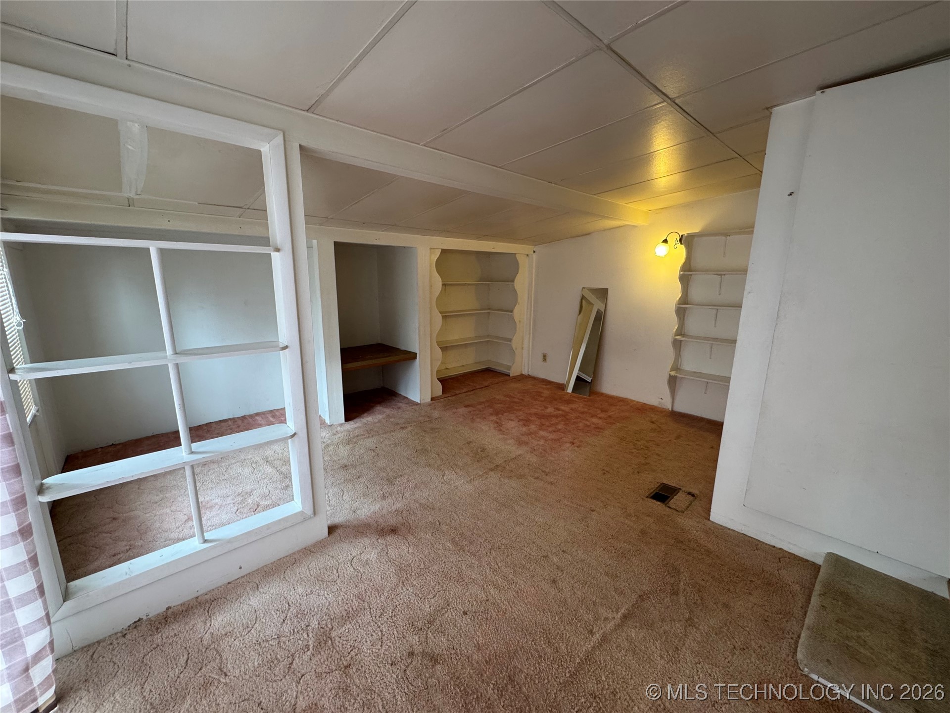 5674 Lewis Avenue Property Photo 27