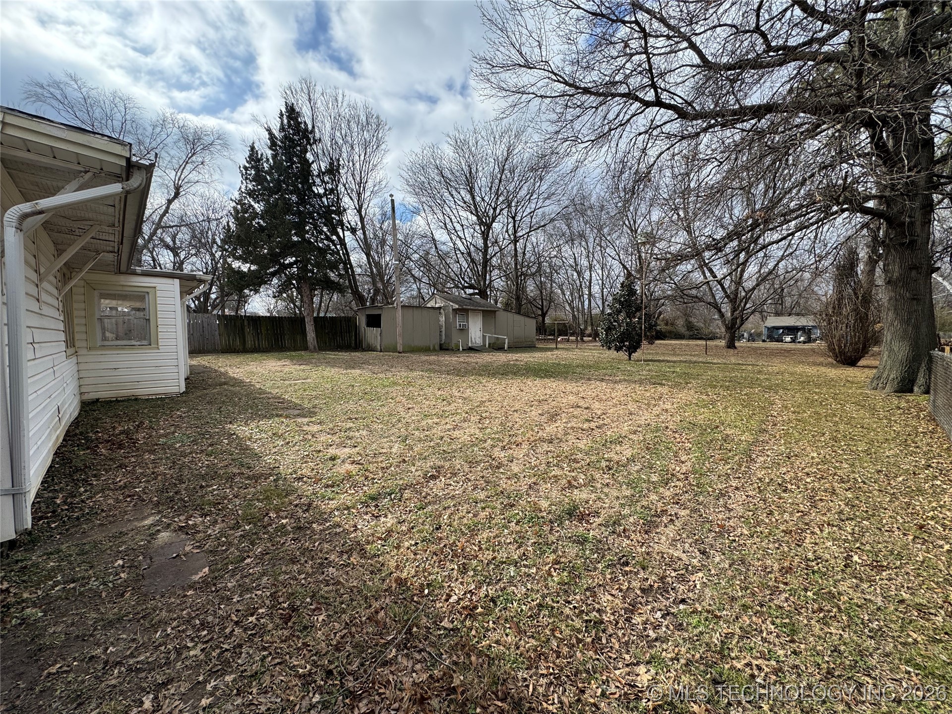 5674 Lewis Avenue Property Photo 38