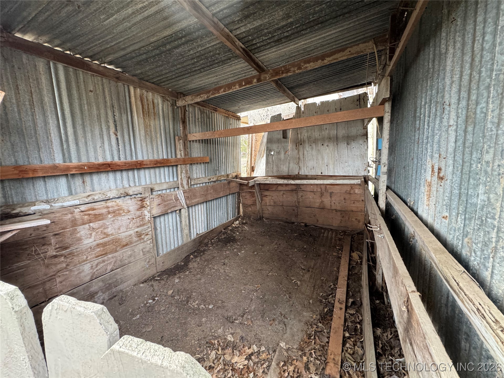 5674 Lewis Avenue Property Photo 41