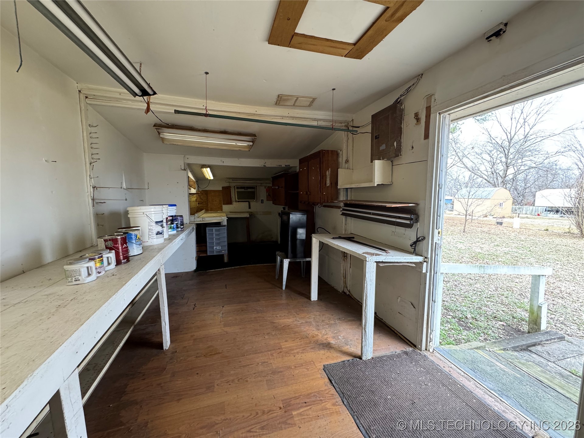 5674 Lewis Avenue Property Photo 43