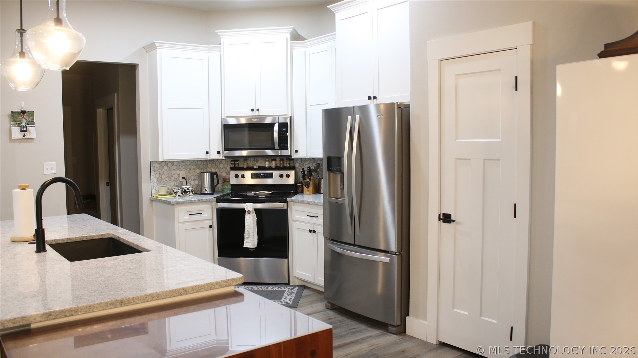 1301 Magnolia Drive N Property Photo 10