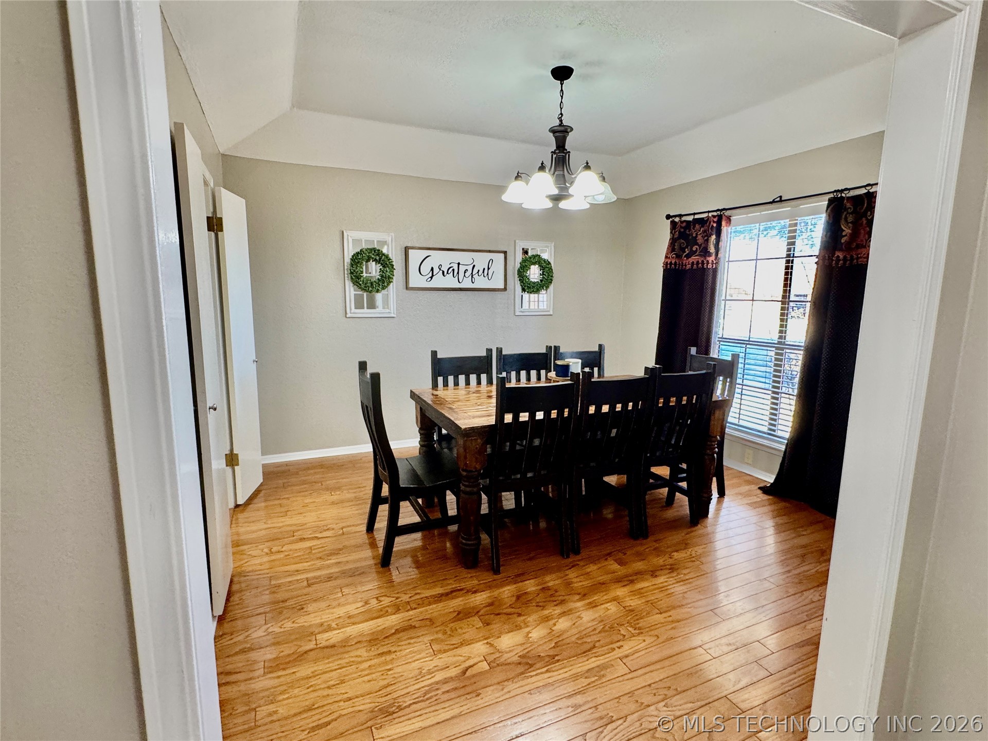 1111 Surrey Street S Property Photo 7