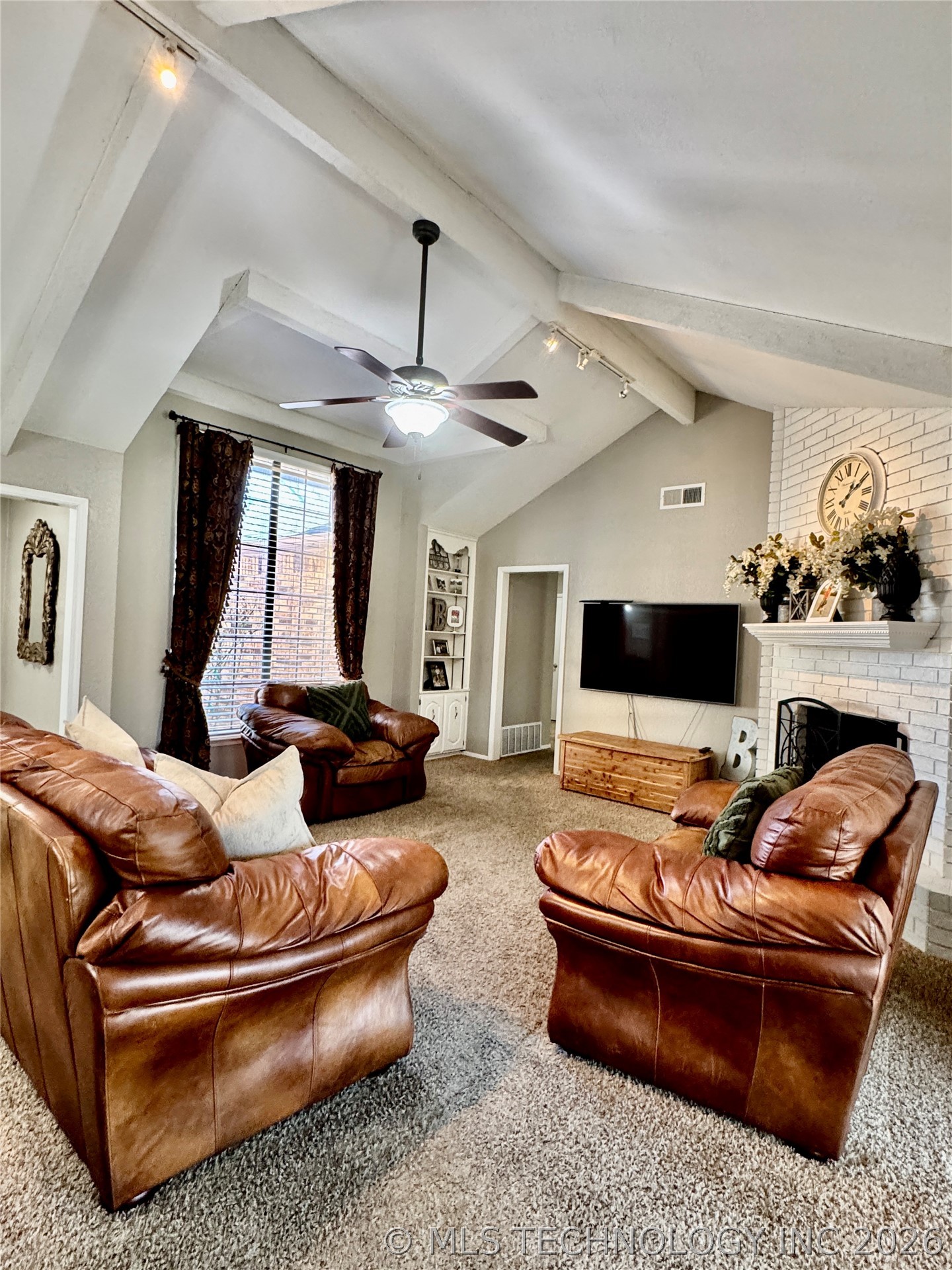 1111 Surrey Street S Property Photo 21