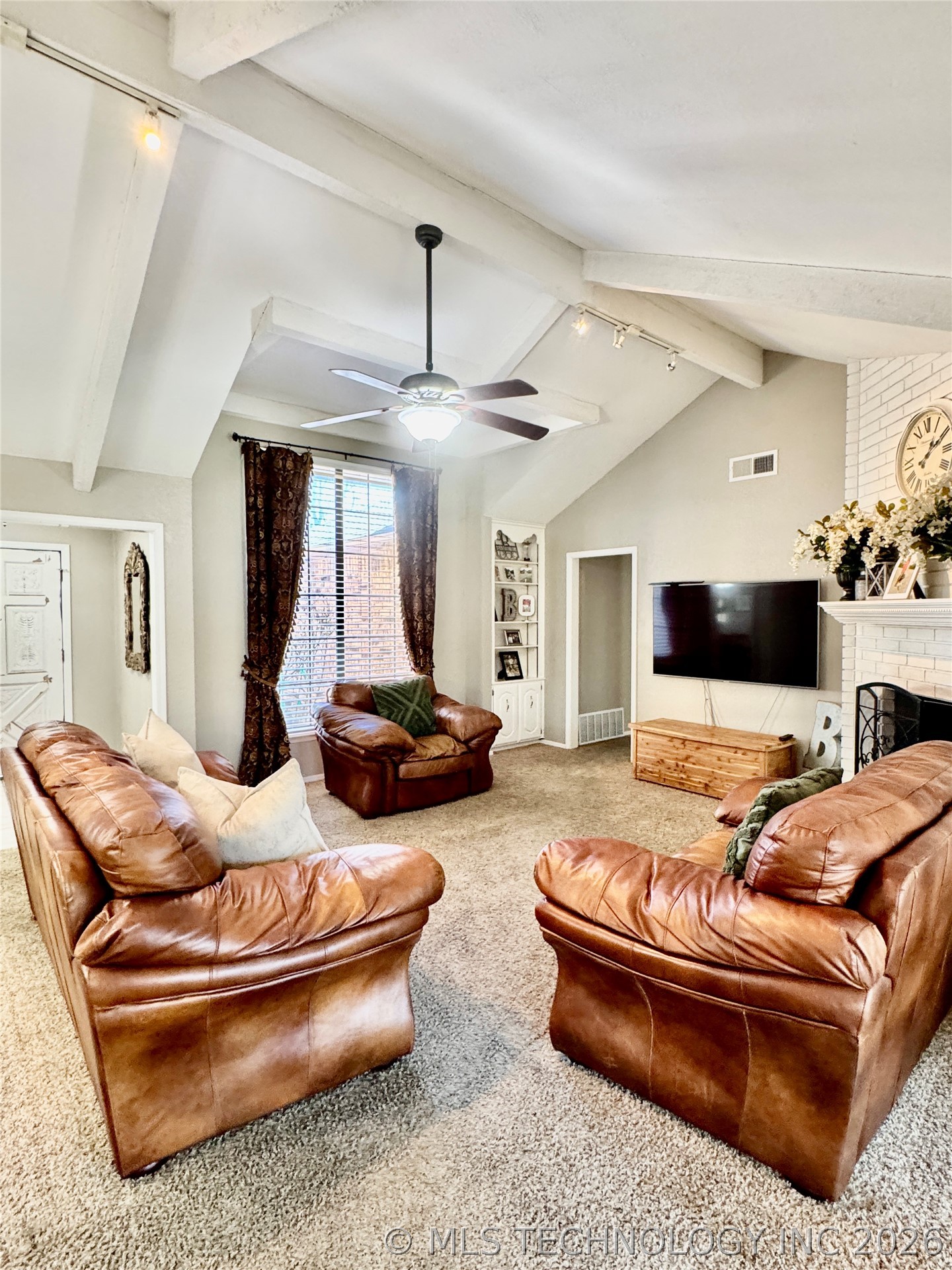 1111 Surrey Street S Property Photo 22