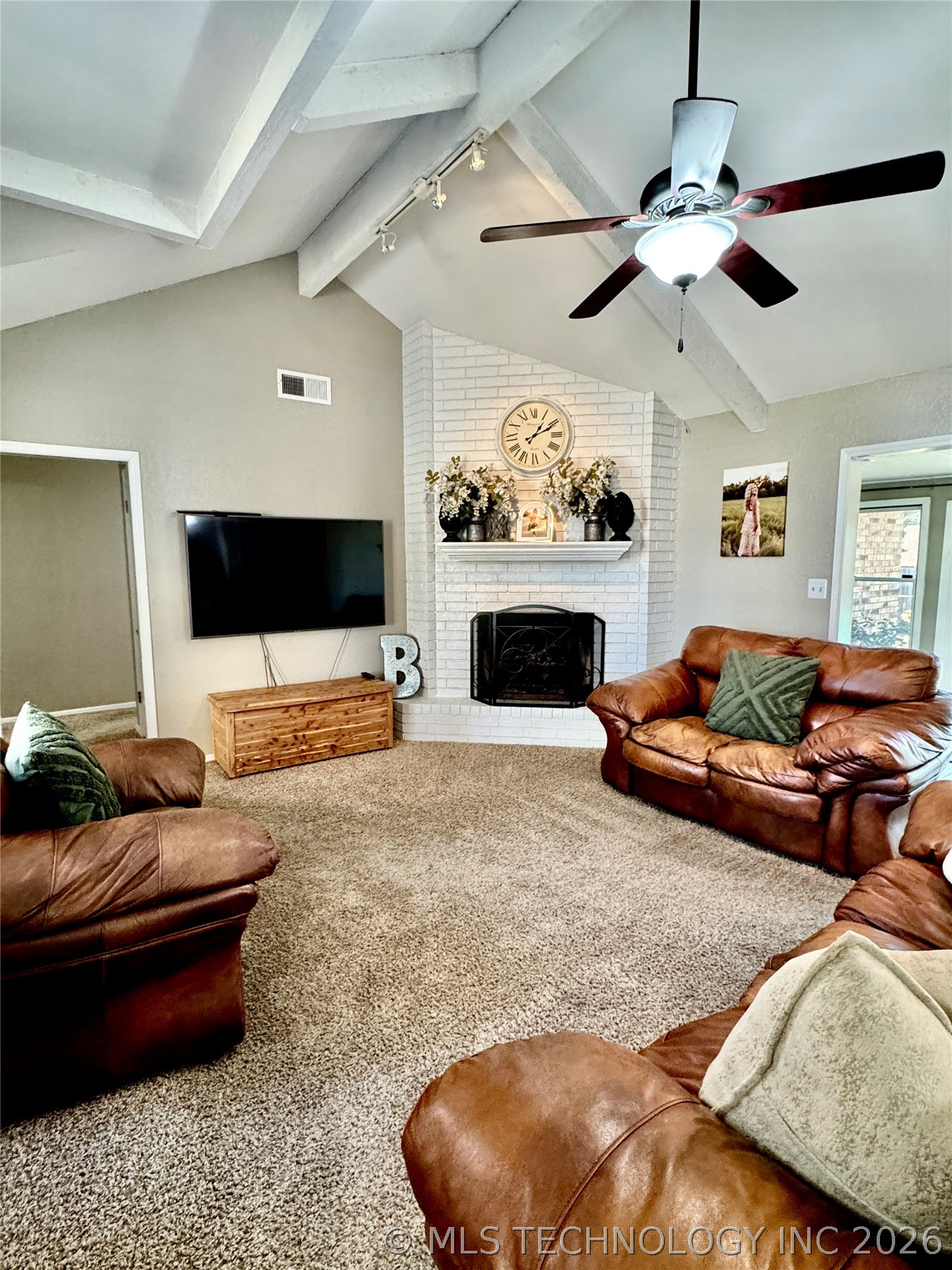 1111 Surrey Street S Property Photo 24