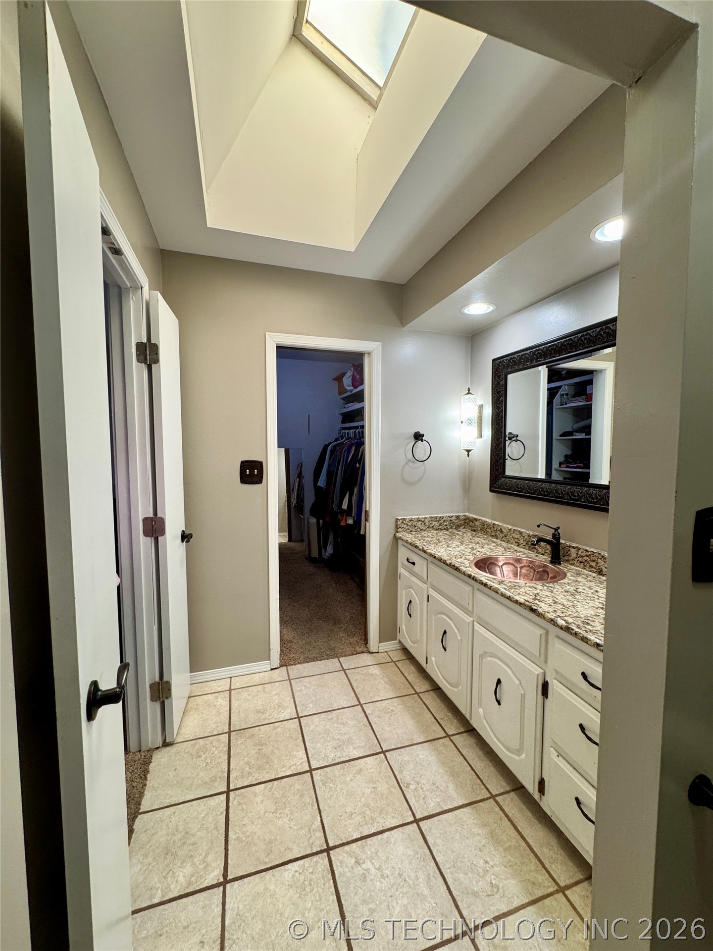 1111 Surrey Street S Property Photo 26