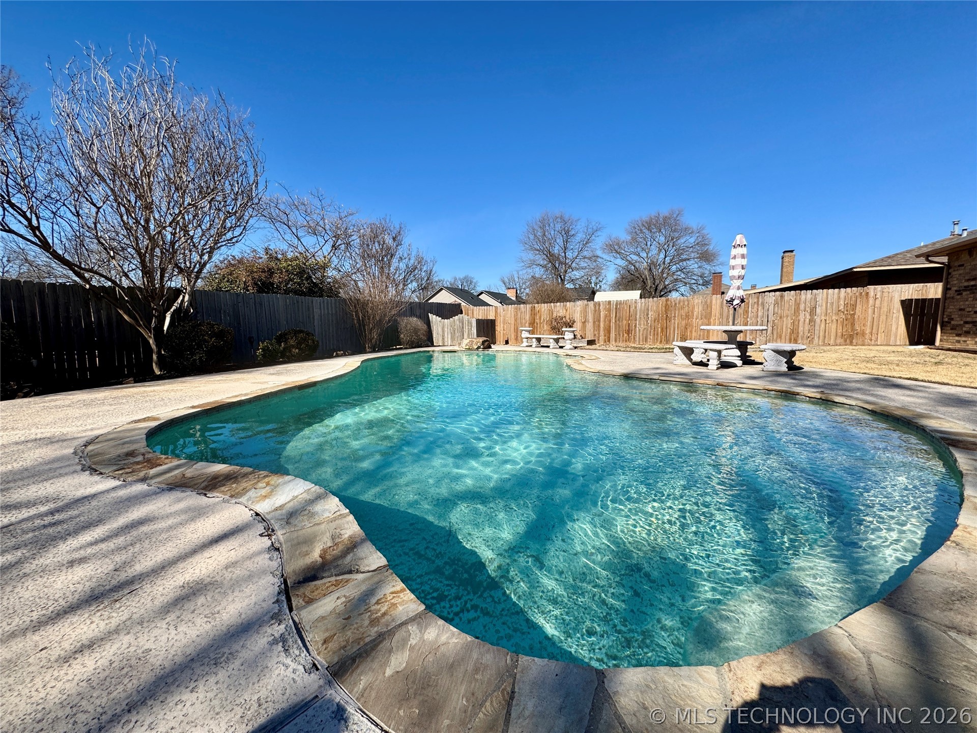 1111 Surrey Street S Property Photo 47