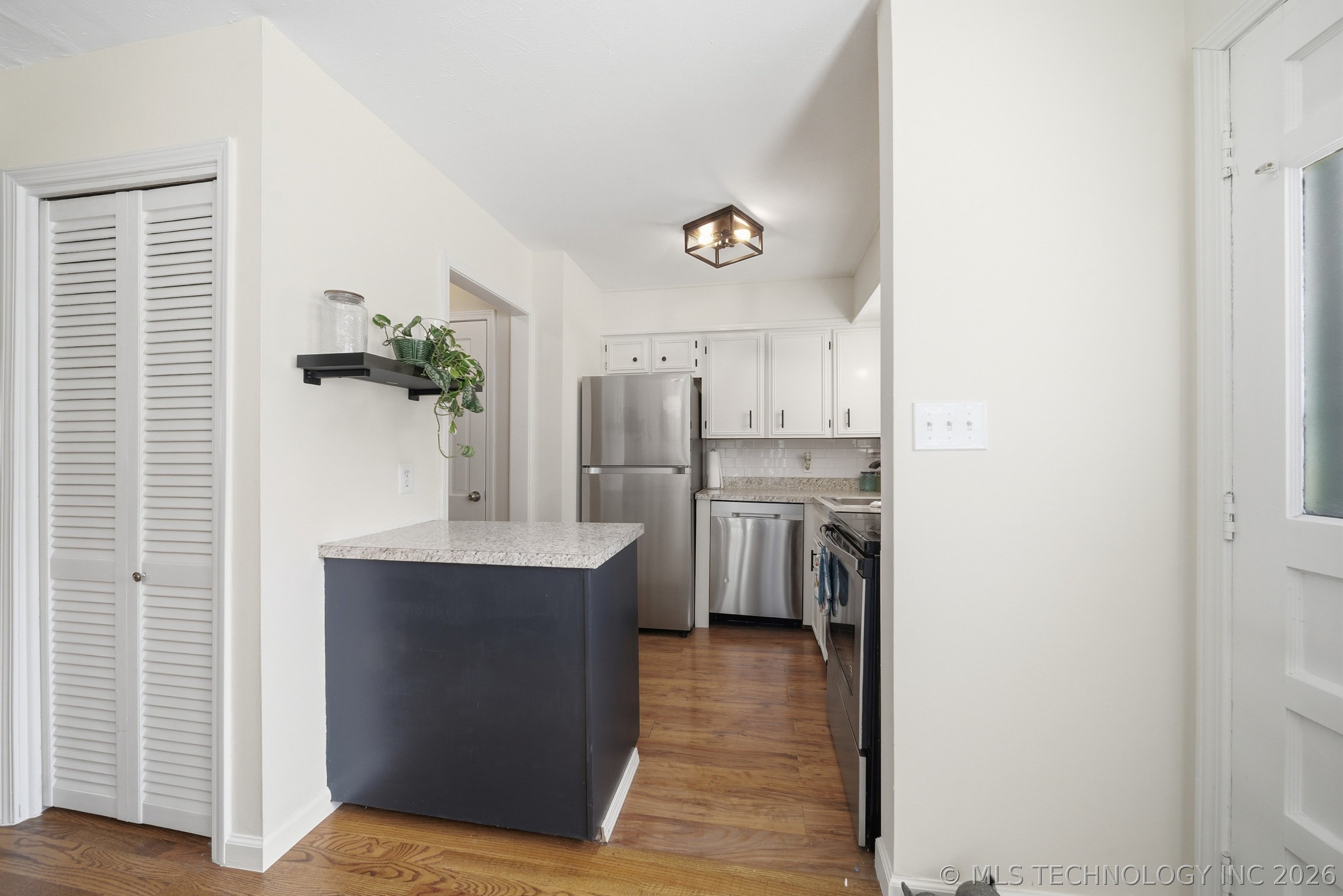 2522 S Florence Avenue 2 Property Photo 11