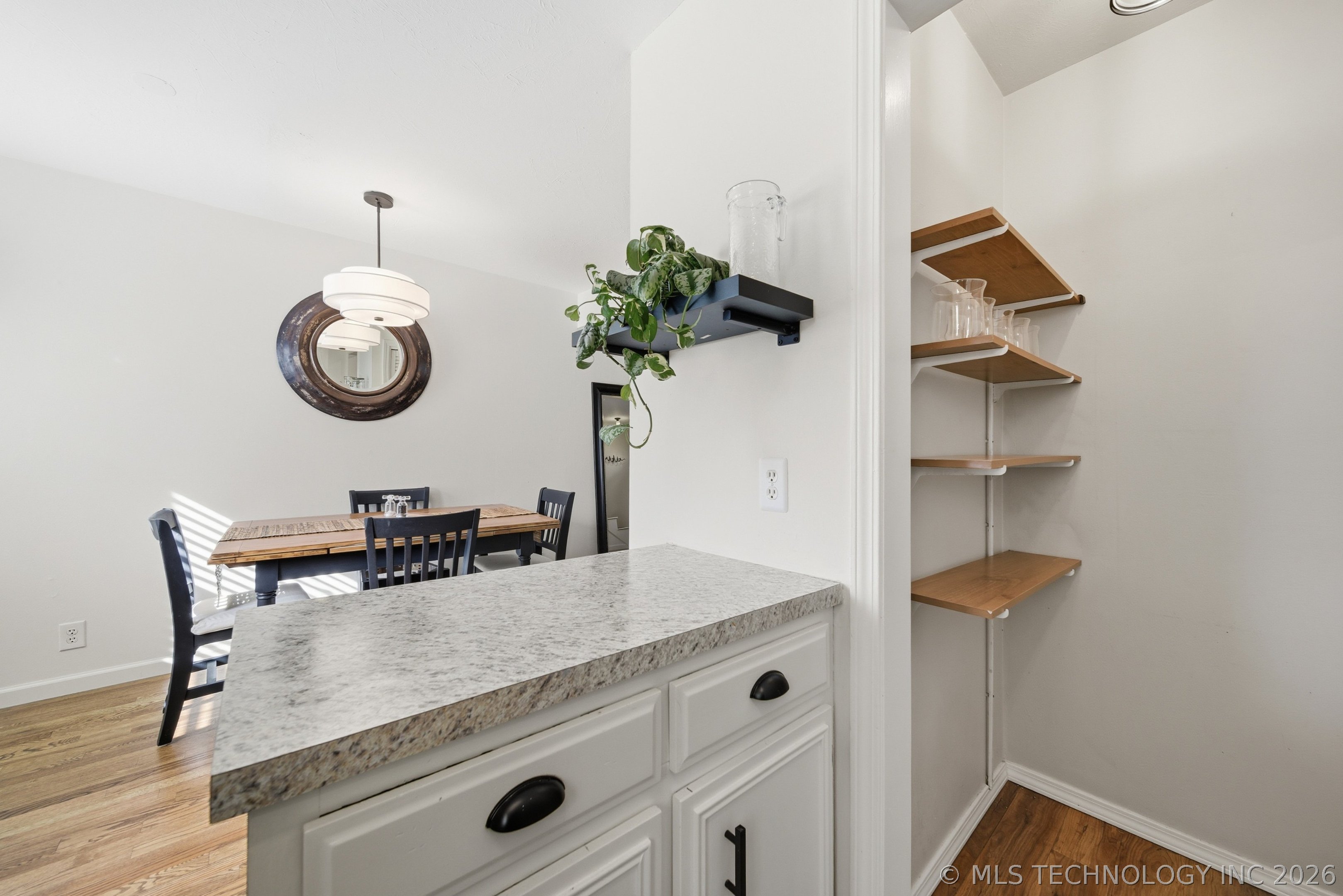 2522 S Florence Avenue 2 Property Photo 13