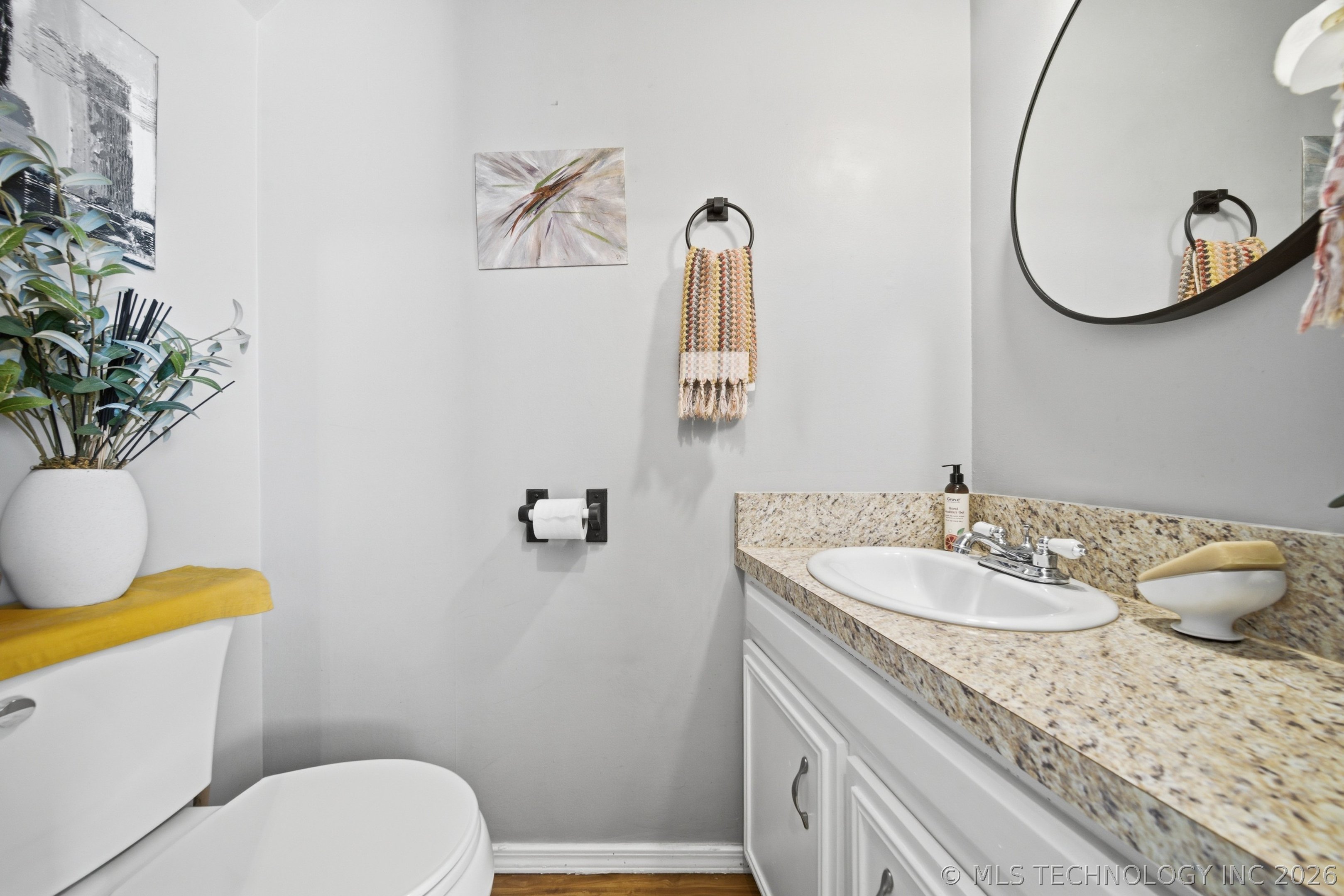 2522 S Florence Avenue 2 Property Photo 14