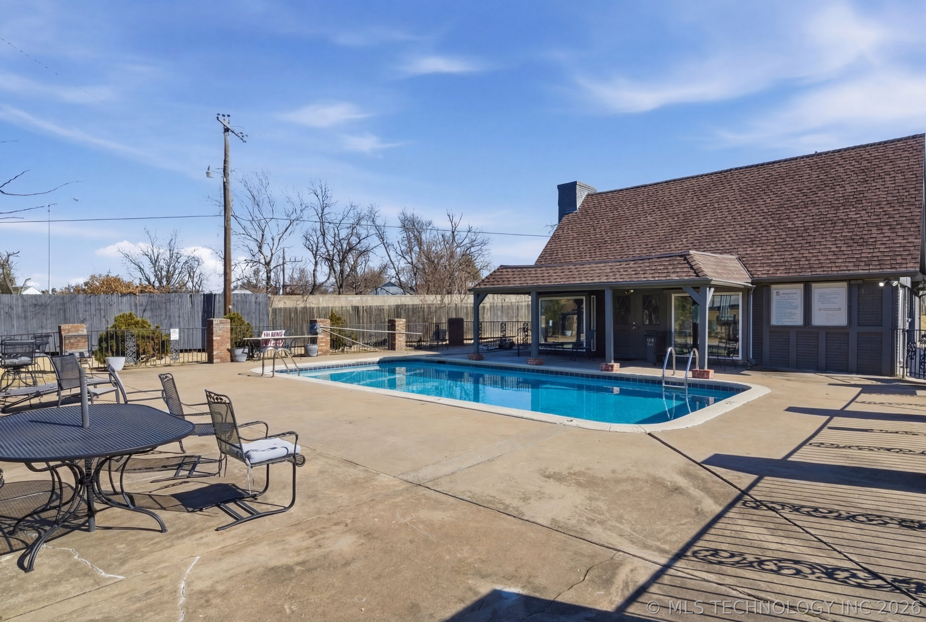 2522 S Florence Avenue 2 Property Photo 23