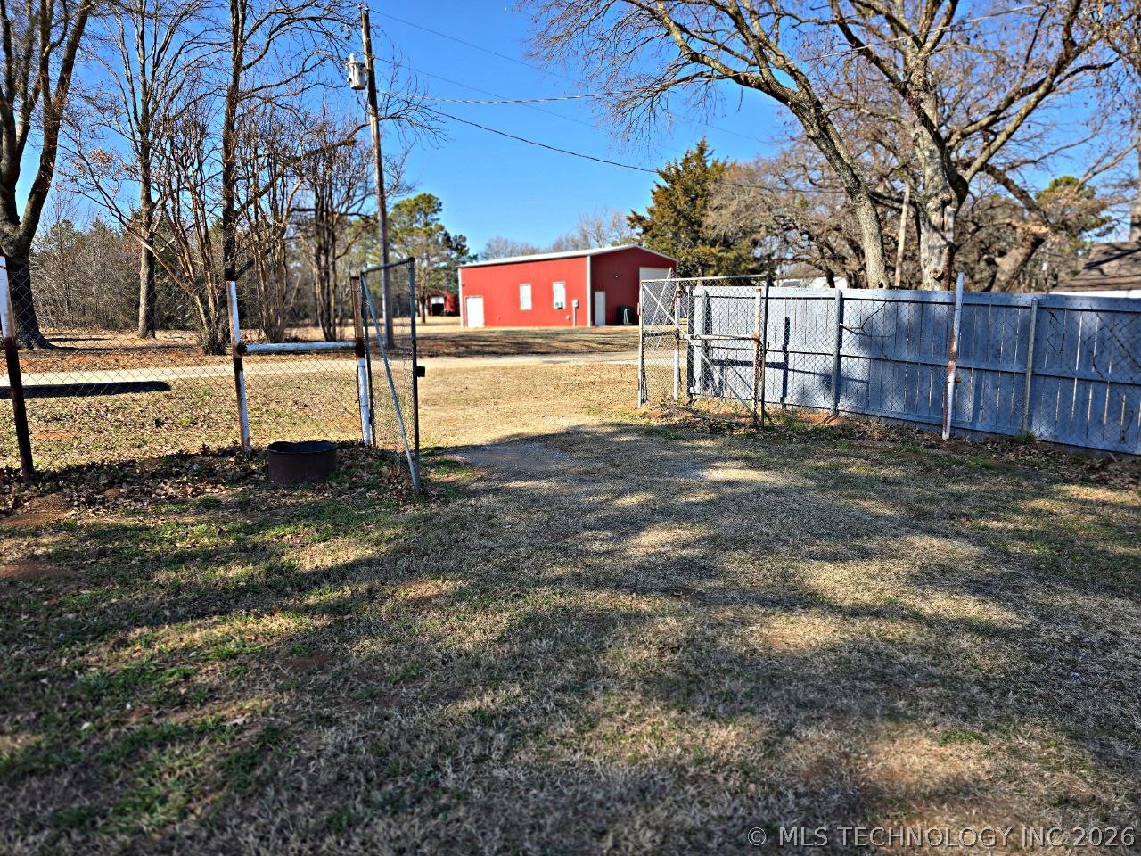 4390 Lakeshore Property Photo 6