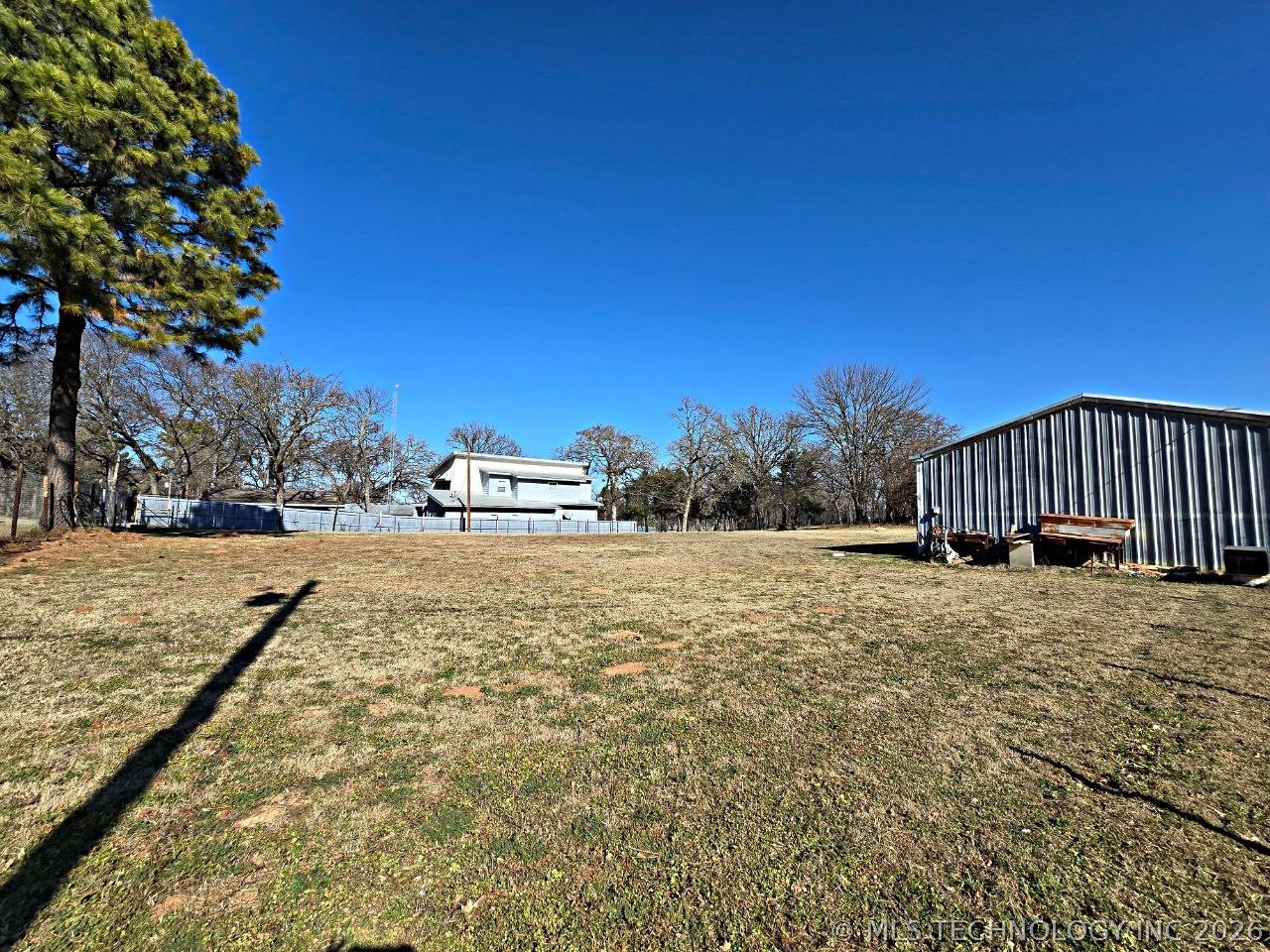 4390 Lakeshore Property Photo 10