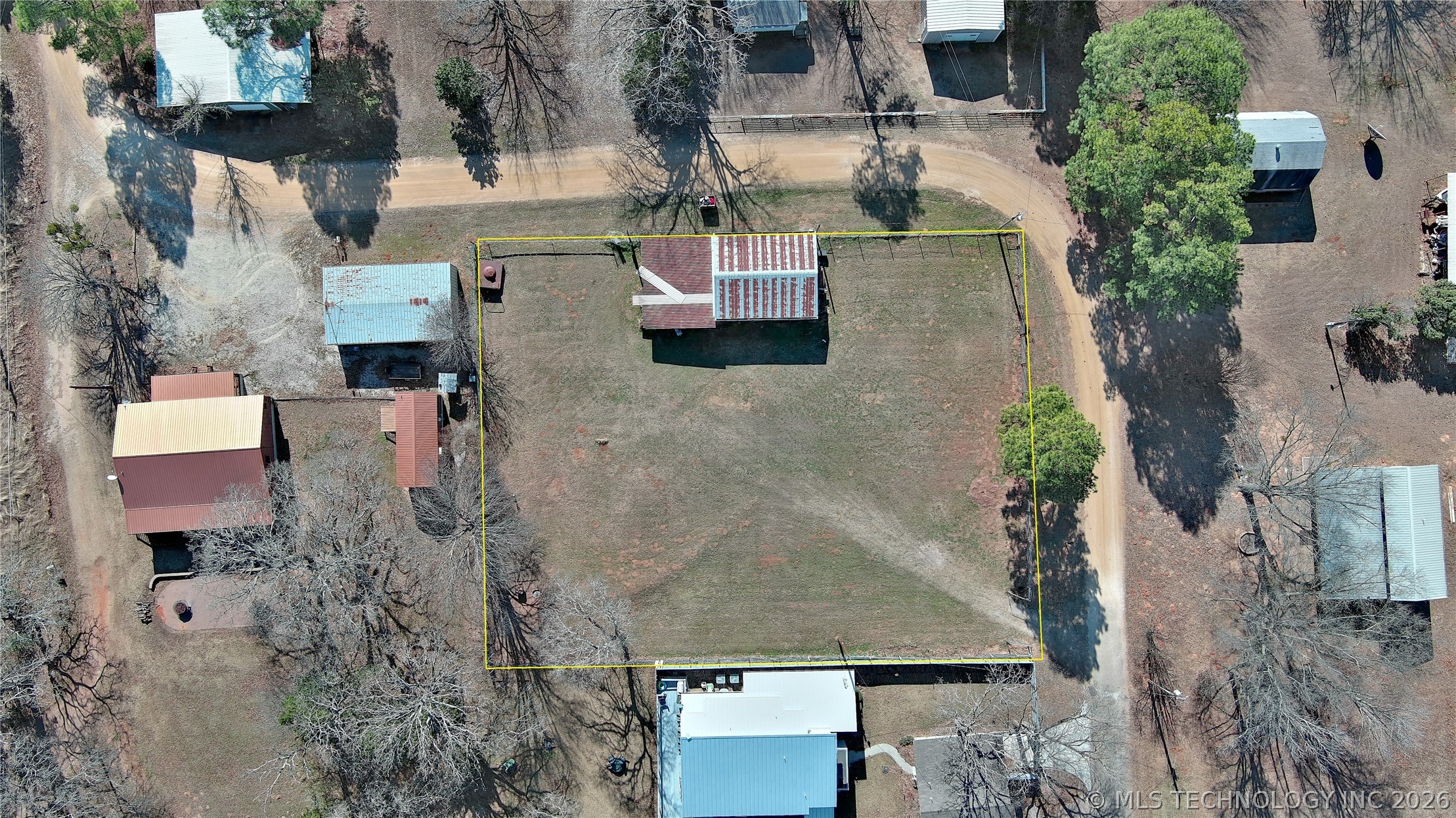 4390 Lakeshore Property Photo 11