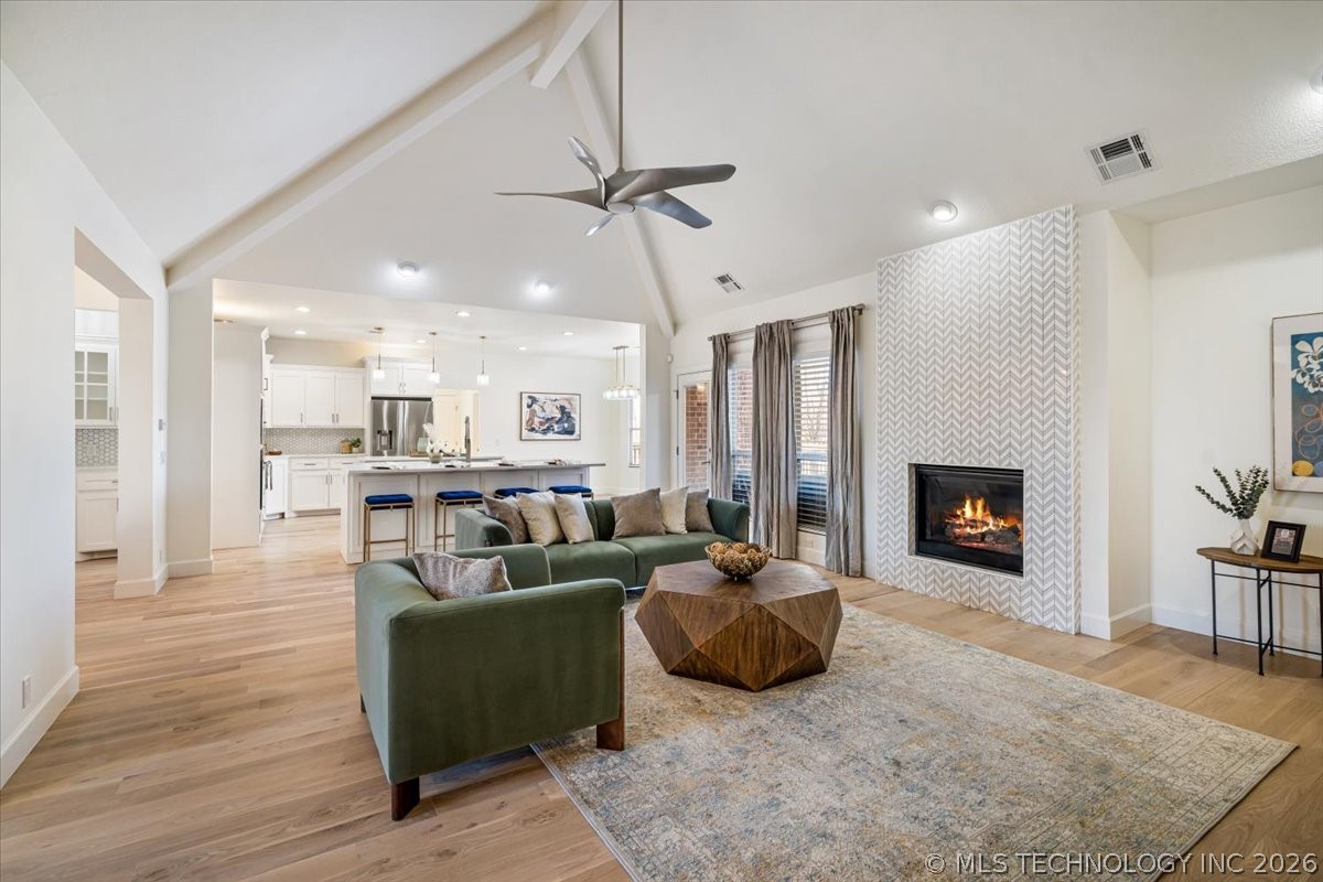 7160 Bluebird Court Property Photo 5