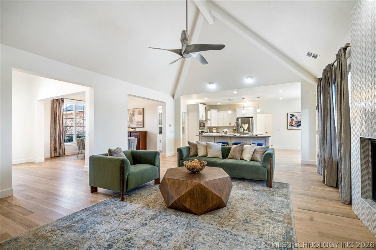 7160 Bluebird Court Property Photo 7