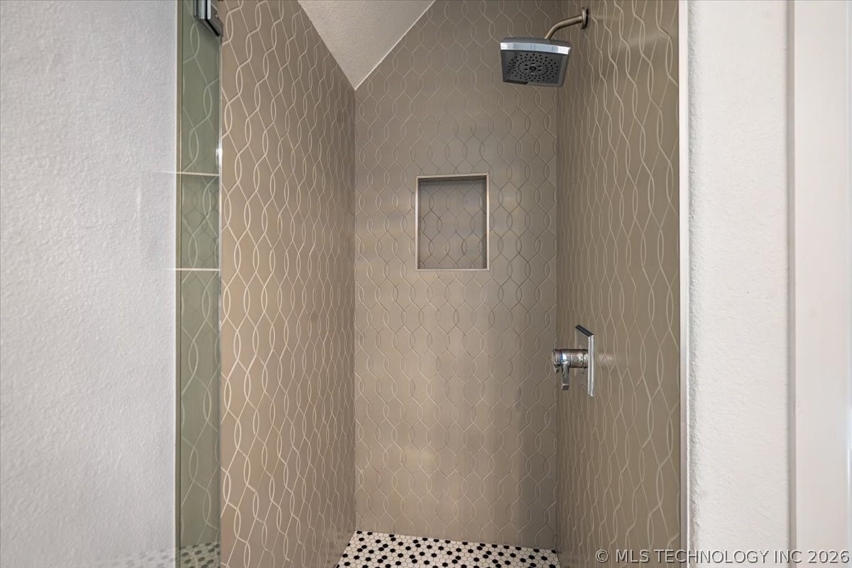 7160 Bluebird Court Property Photo 38