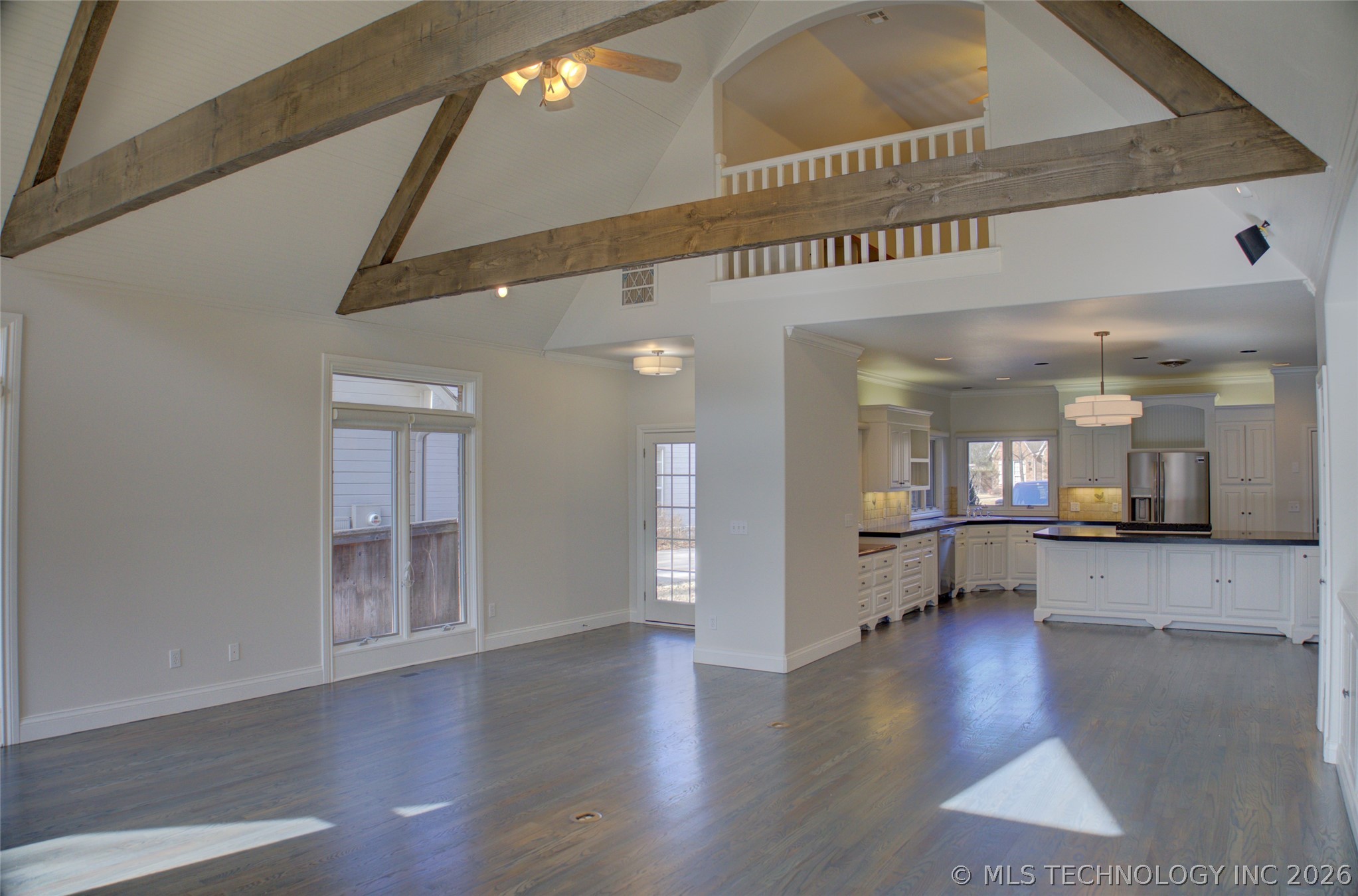 1424 E 43rd Court Property Photo 8