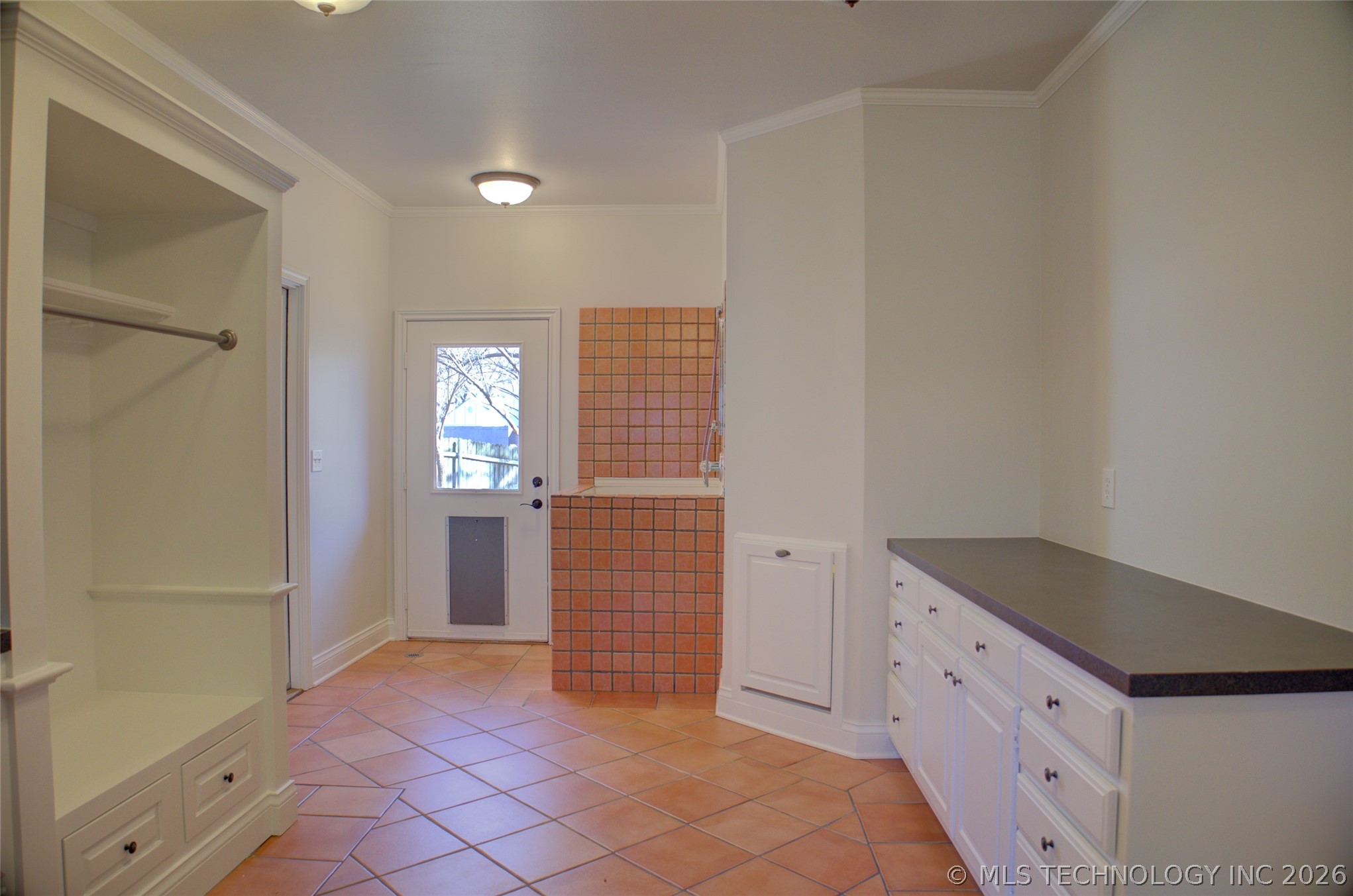 1424 E 43rd Court Property Photo 23