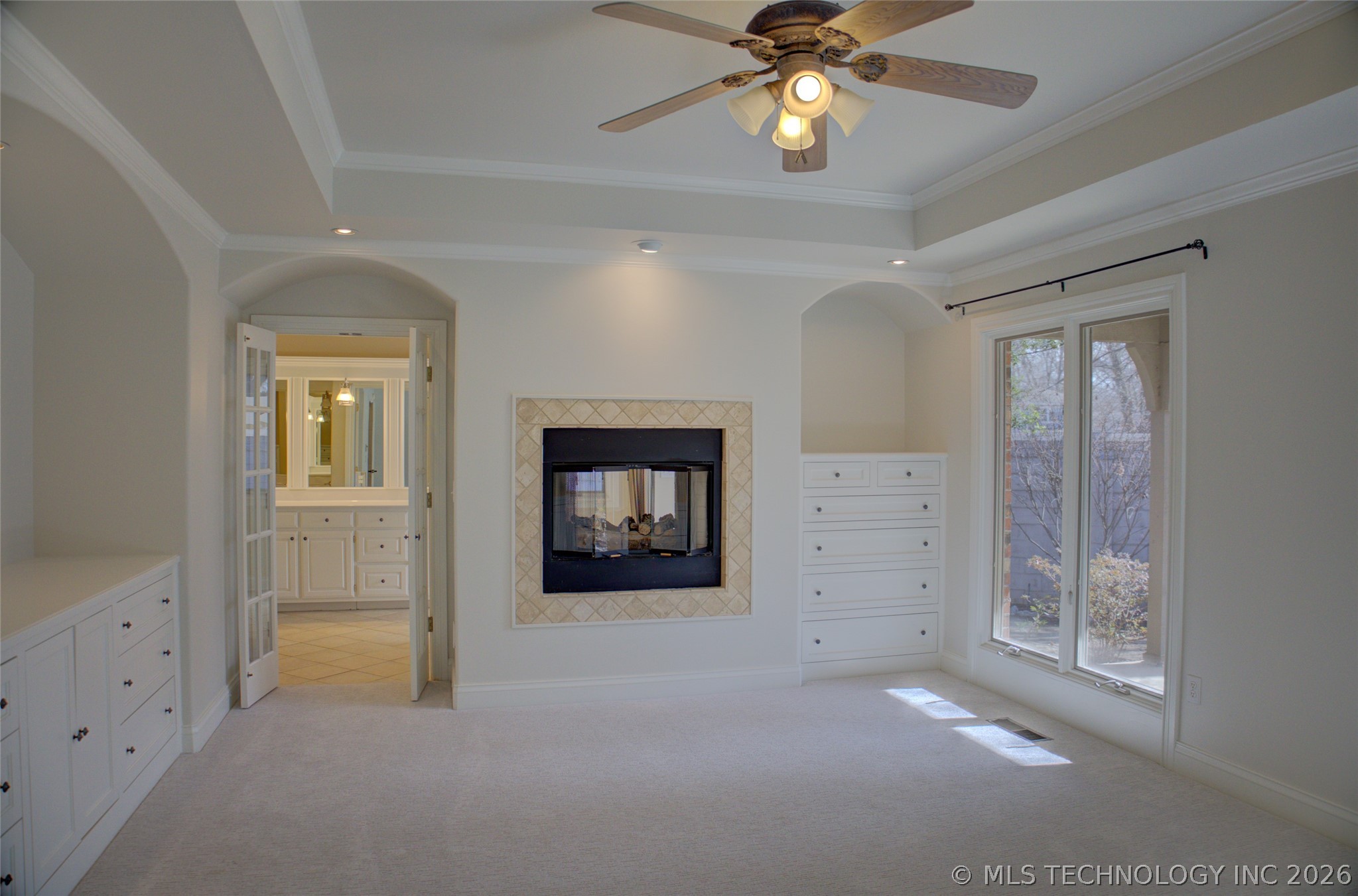 1424 E 43rd Court Property Photo 28