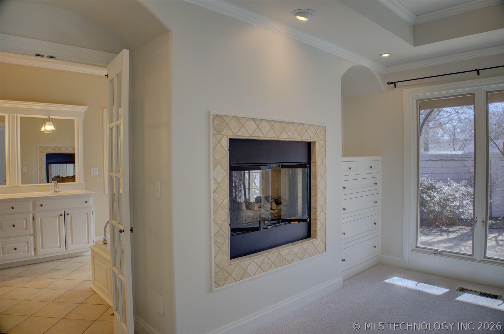 1424 E 43rd Court Property Photo 30