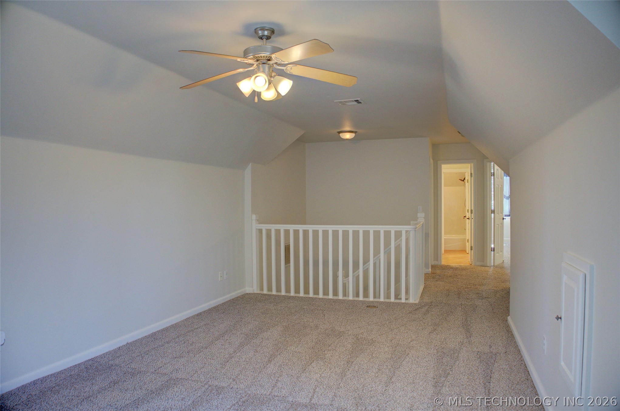 1424 E 43rd Court Property Photo 44