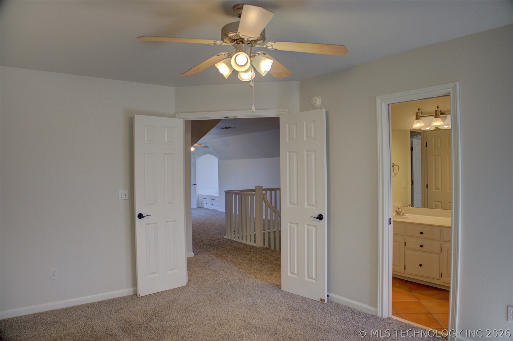 1424 E 43rd Court Property Photo 53